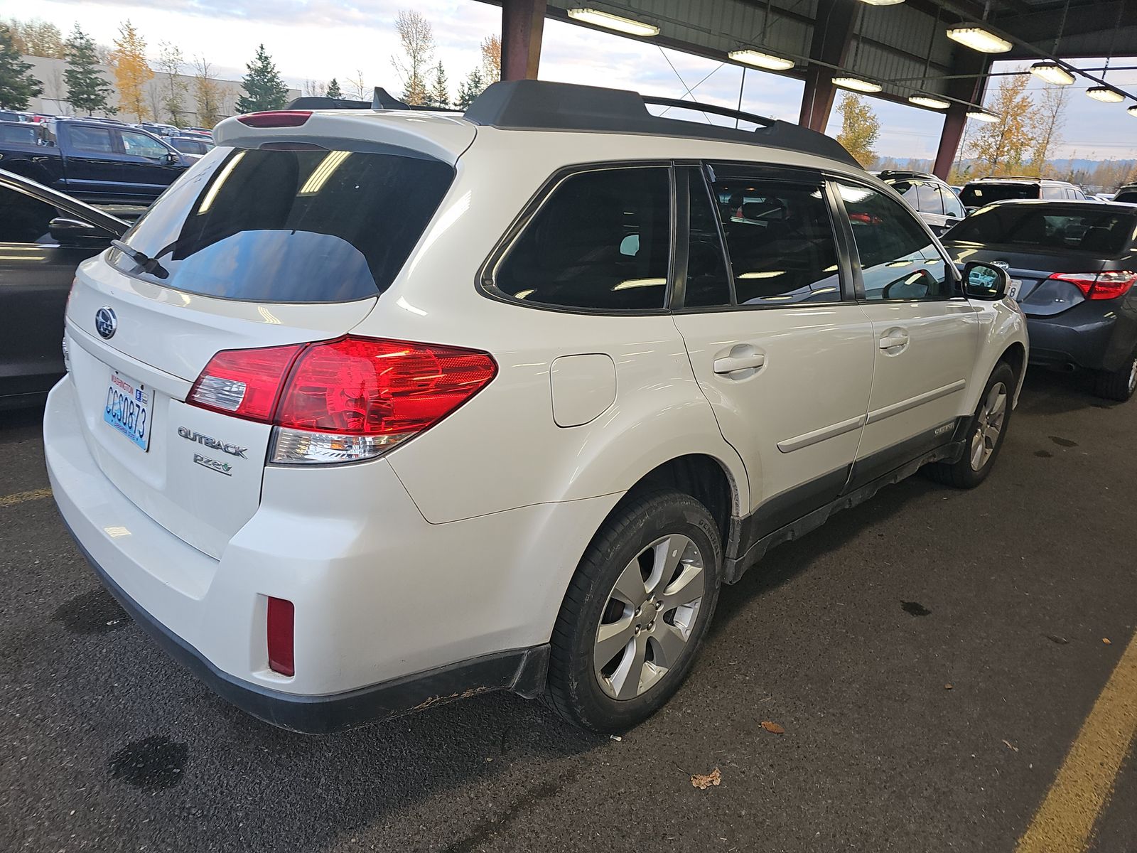 2011 Subaru Outback 2.5i Limited AWD