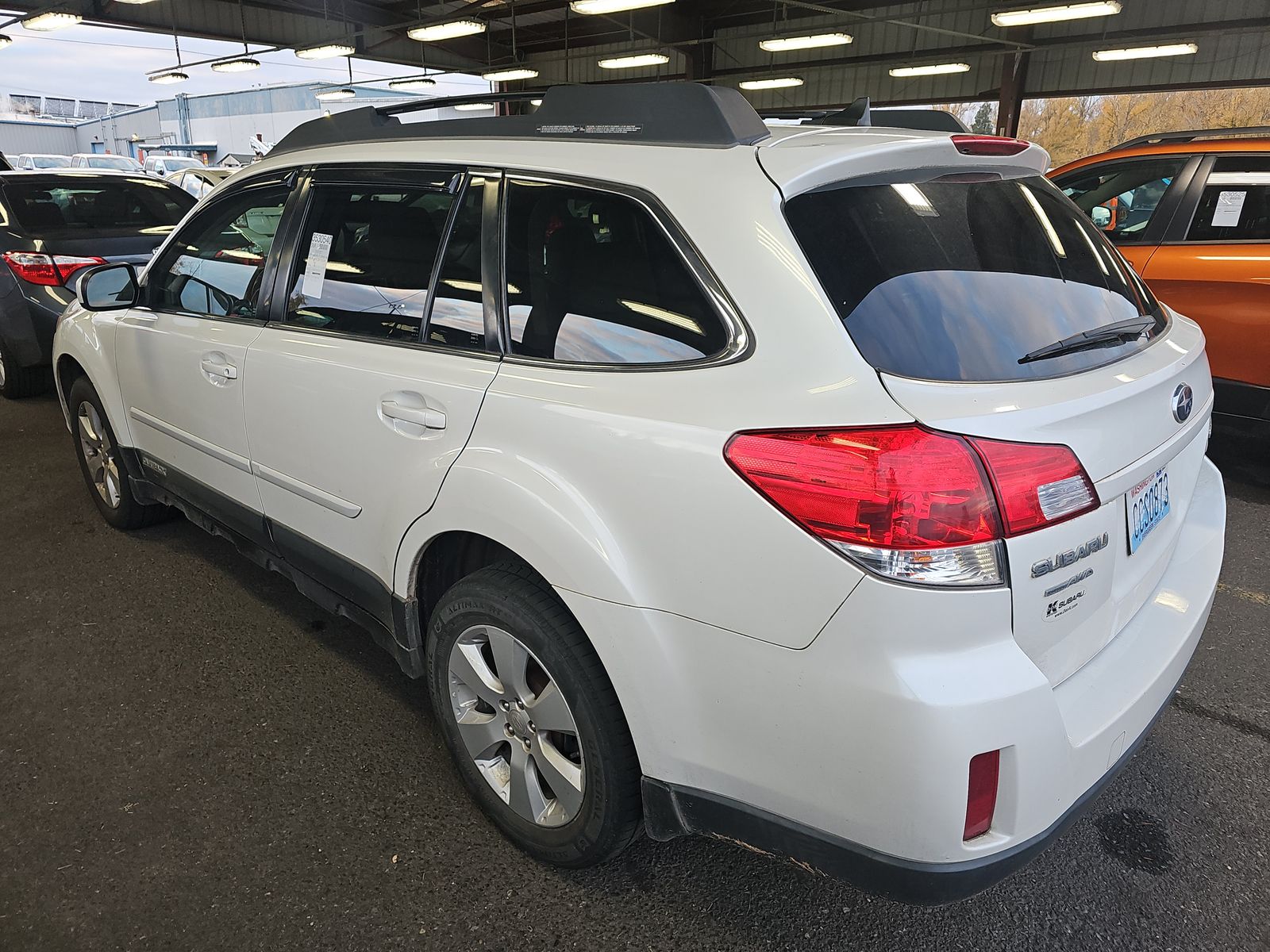 2011 Subaru Outback 2.5i Limited AWD