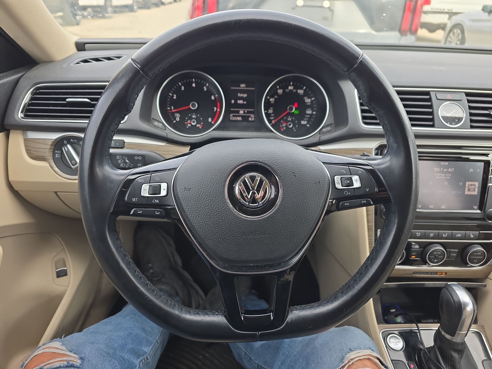 2017 Volkswagen Passat 1.8T SE FWD