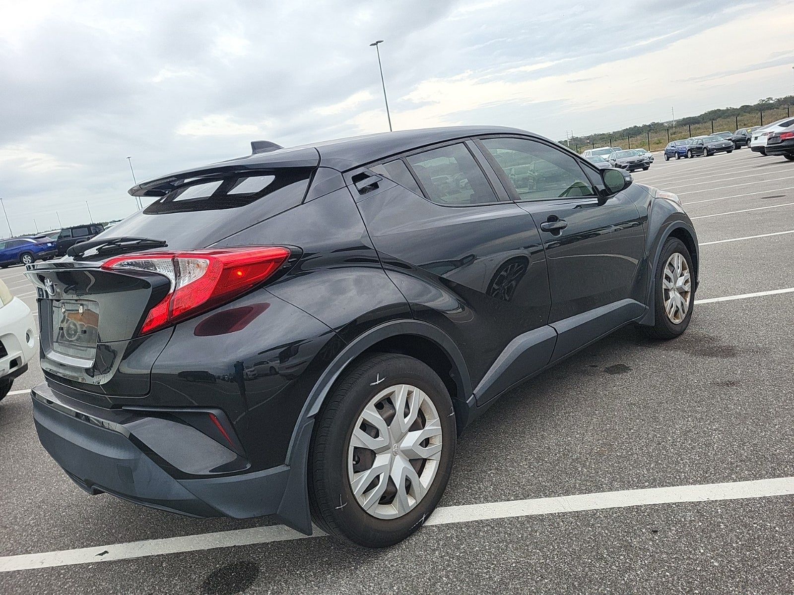 2020 Toyota C-HR LE FWD