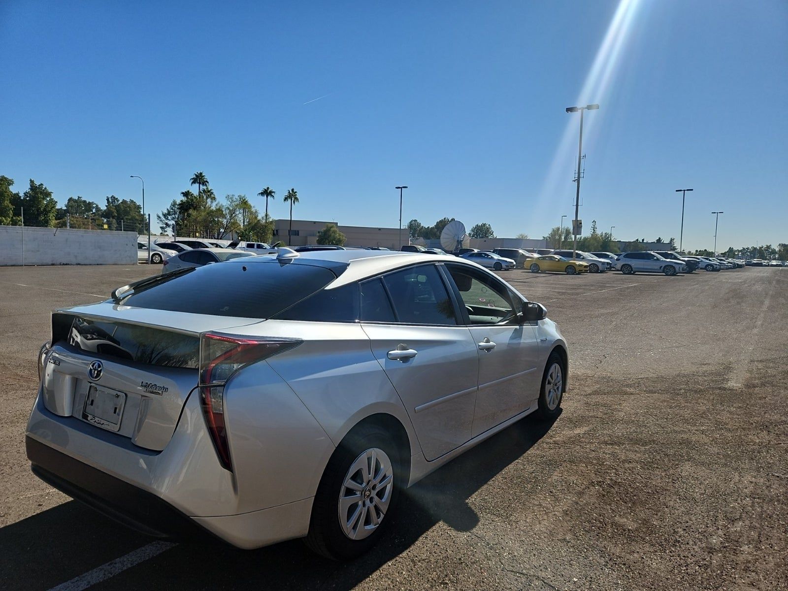 2016 Toyota Prius Two FWD