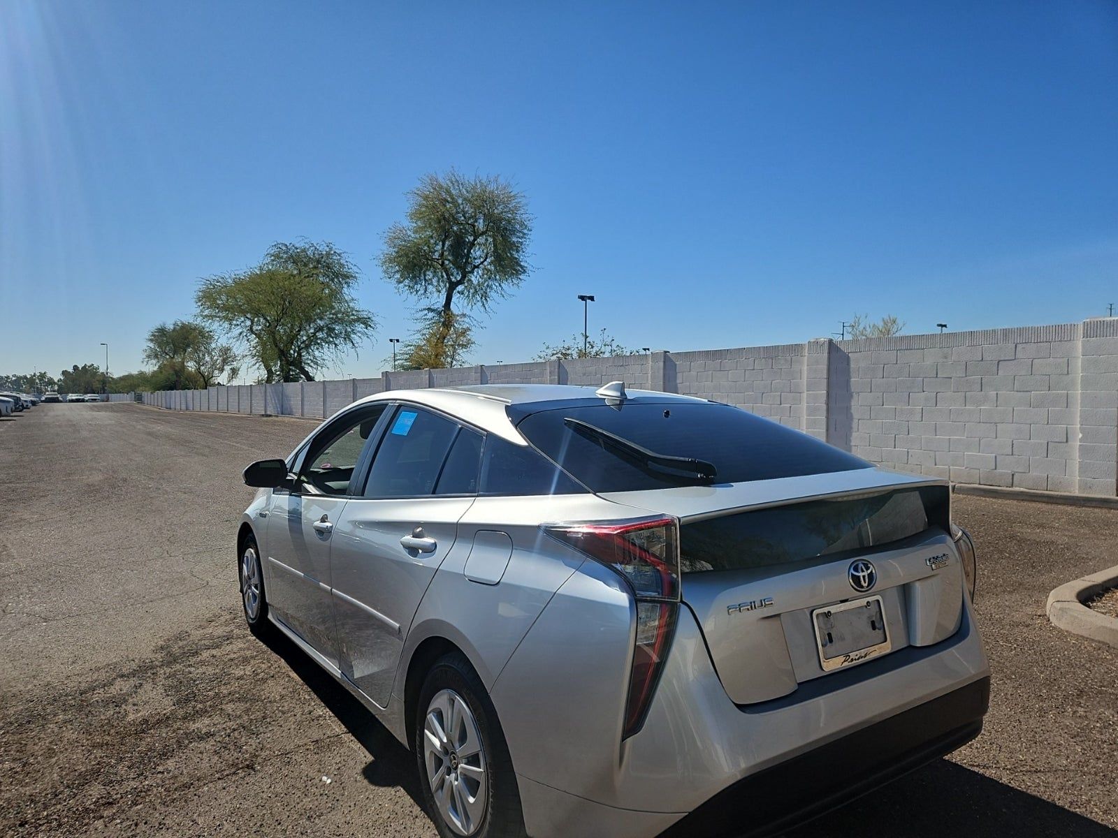 2016 Toyota Prius Two FWD