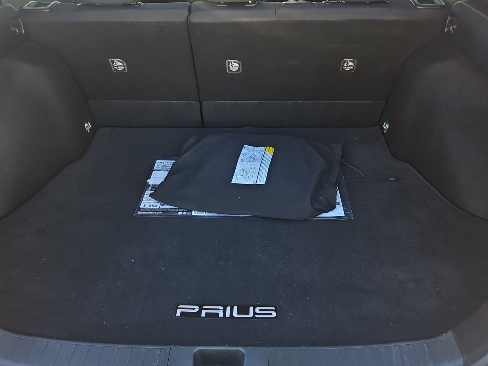 2016 Toyota Prius Two FWD