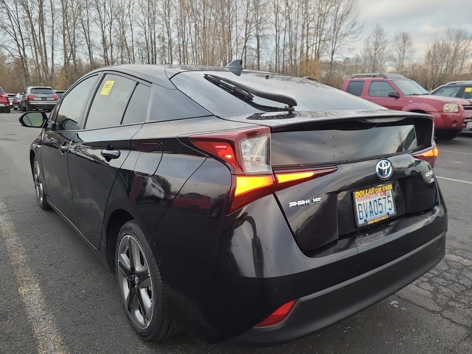 2019 Toyota Prius XLE FWD