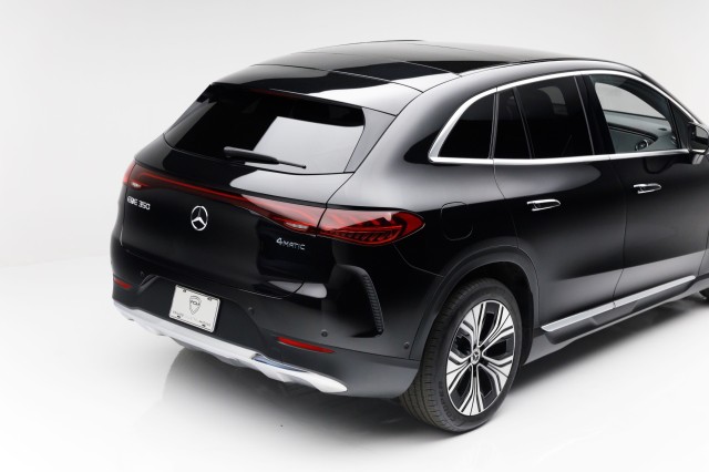 Mercedes-Benz EQE 350 SUV снимка Mercedes-Benz EQE 350 SUV