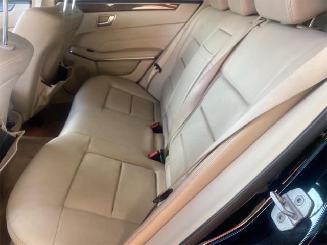 Mercedes-Benz E 350 4MATIC Sedan снимка Mercedes-Benz E 350 4MATIC Sedan