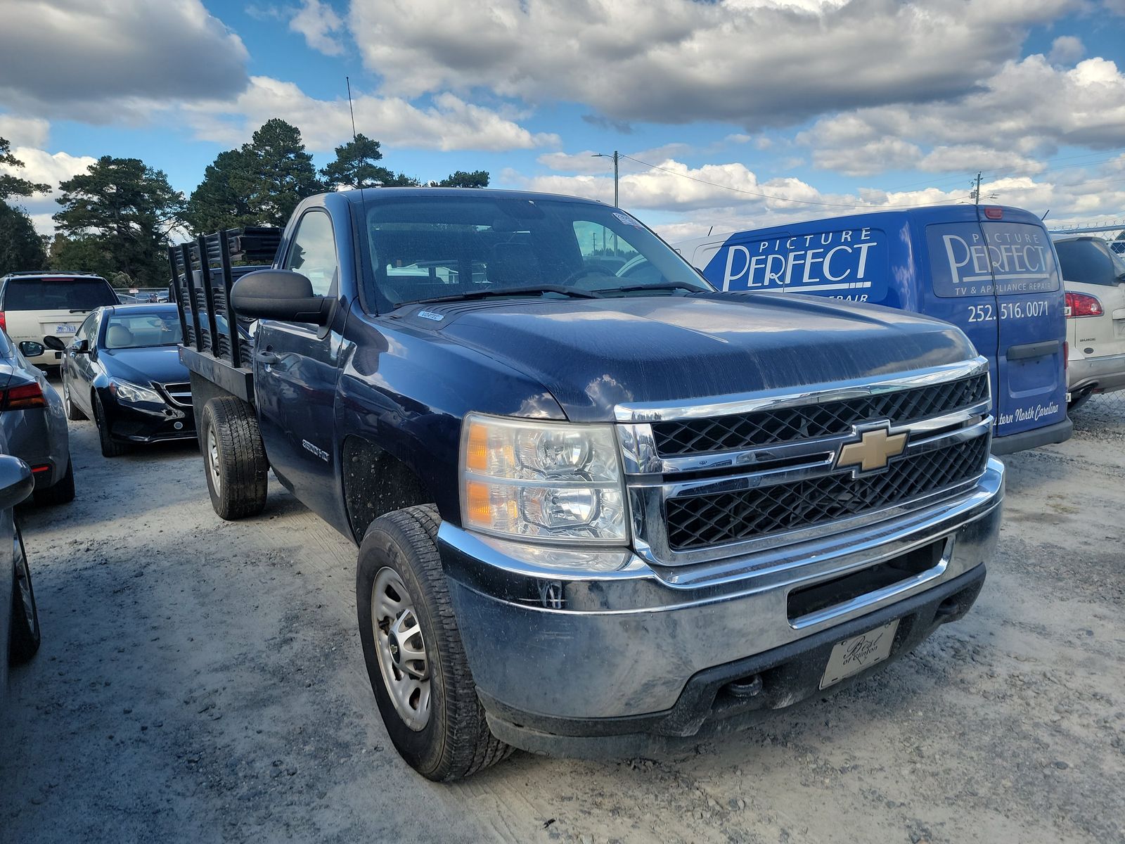 2011 Chevrolet Silverado 3500HD Work Truck RWD