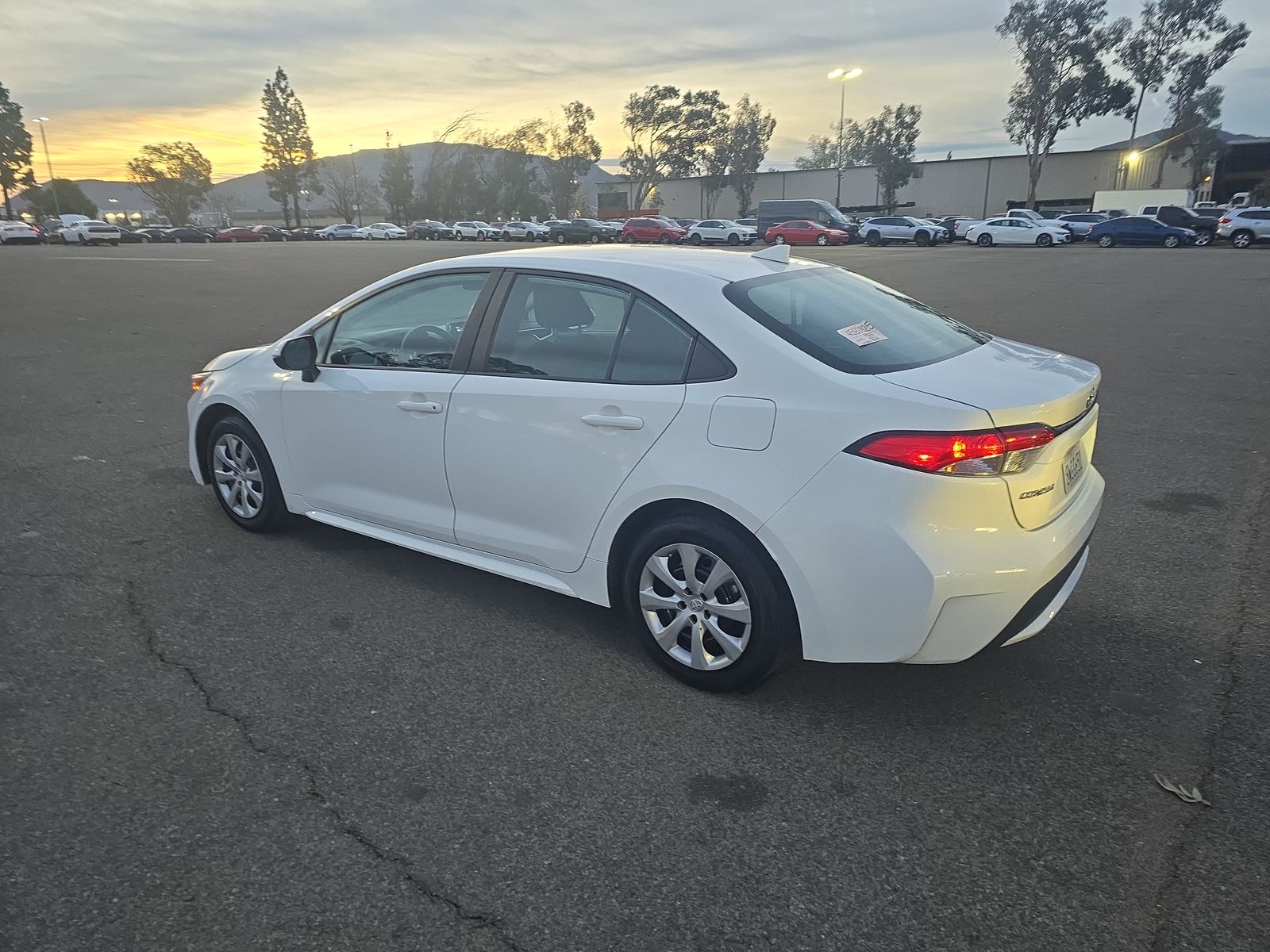 2021 Toyota Corolla LE FWD