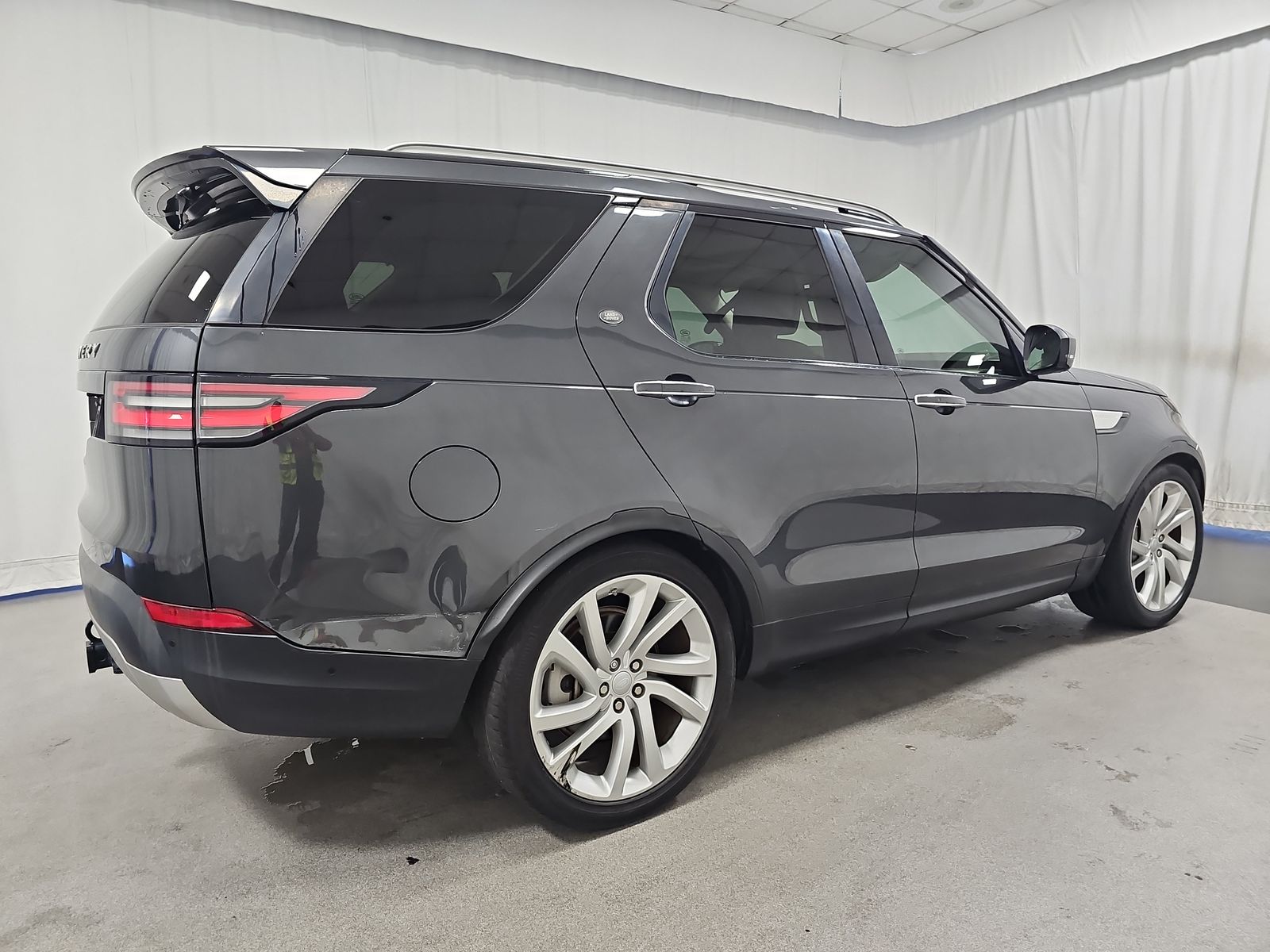 2019 Land Rover Discovery HSE Luxury AWD