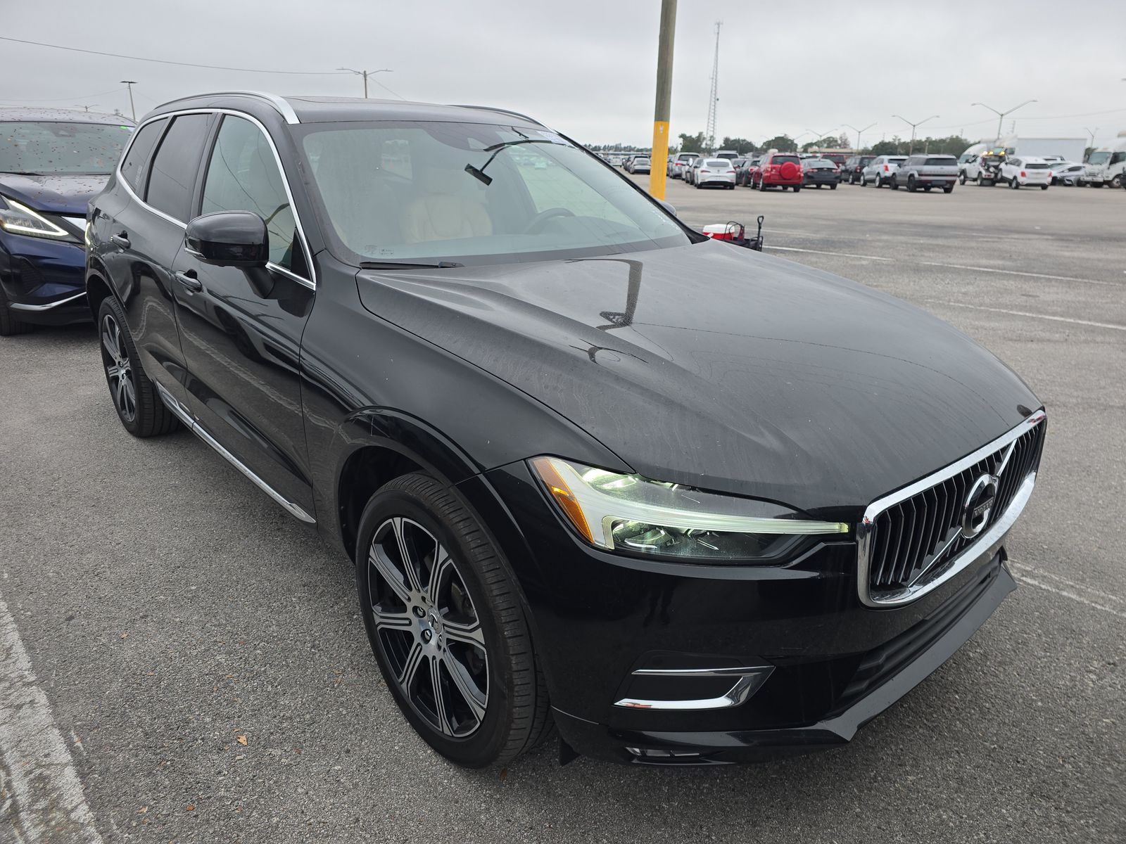 2021 Volvo XC60 T5 Inscription FWD