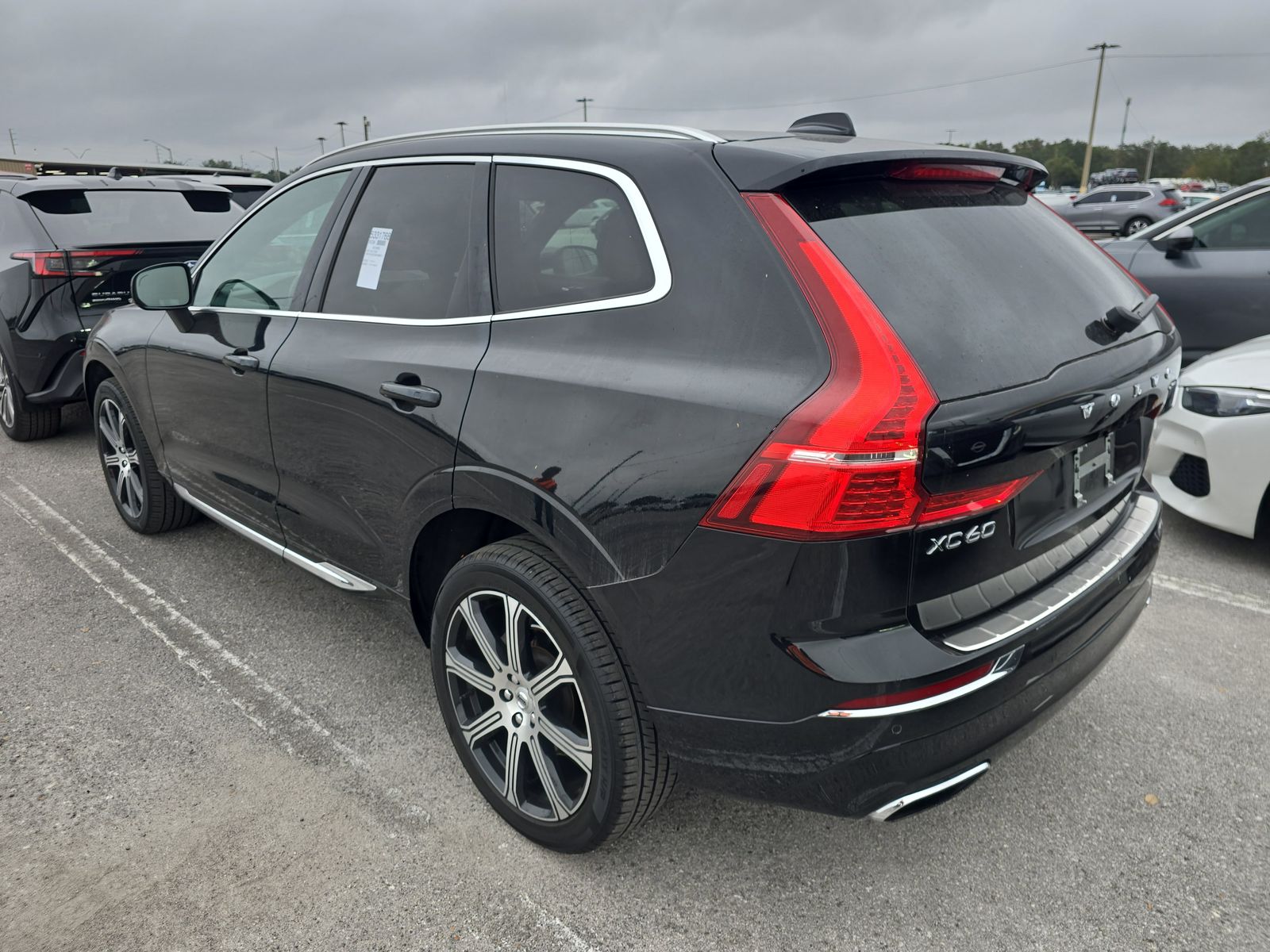 2021 Volvo XC60 T5 Inscription FWD