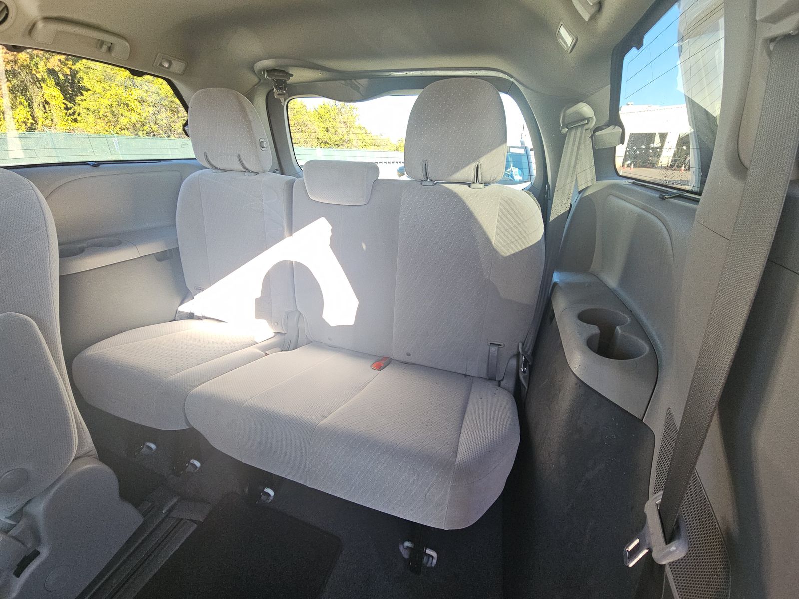 2019 Toyota Sienna LE FWD