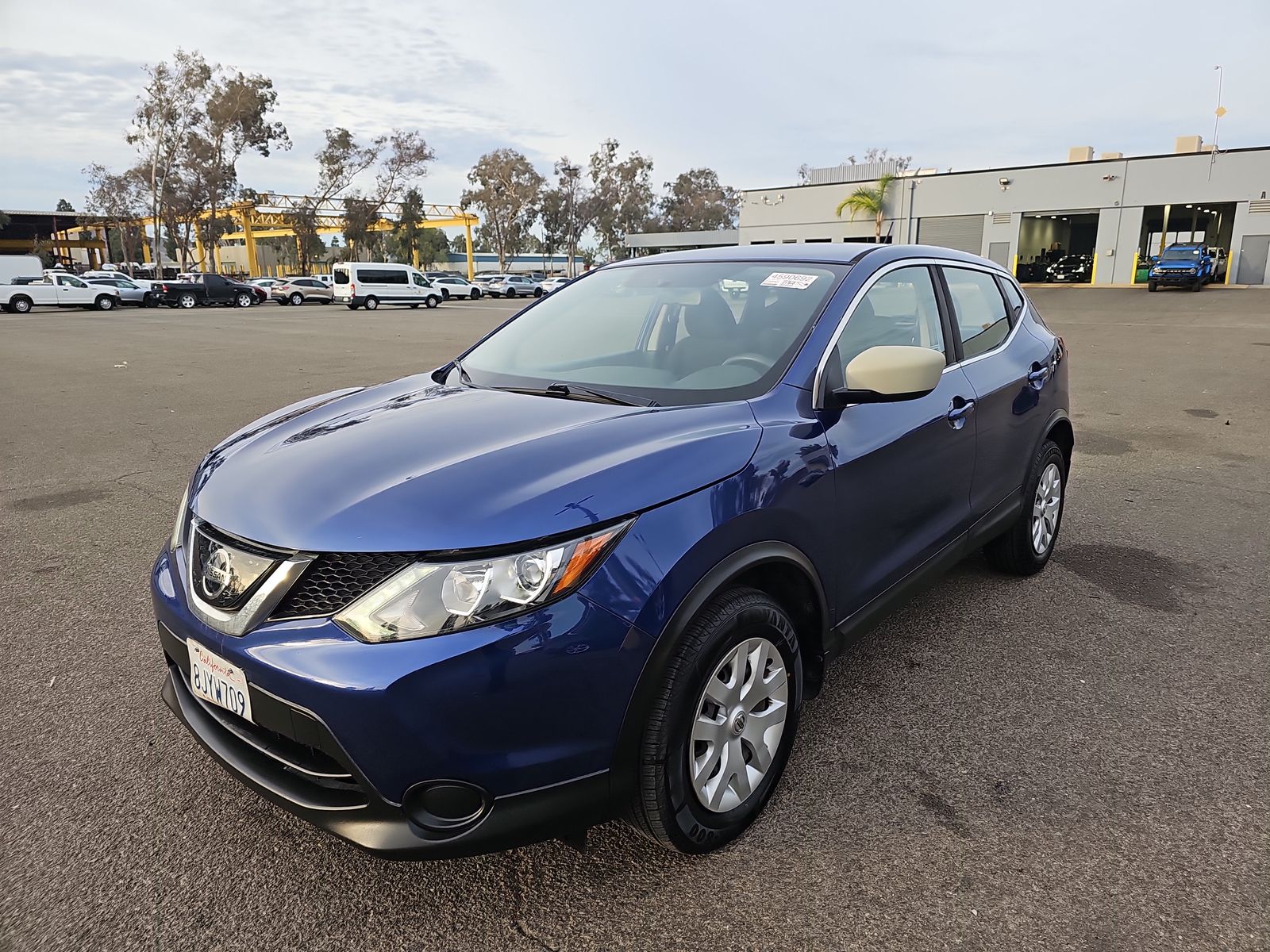 2019 Nissan Rogue Sport S FWD