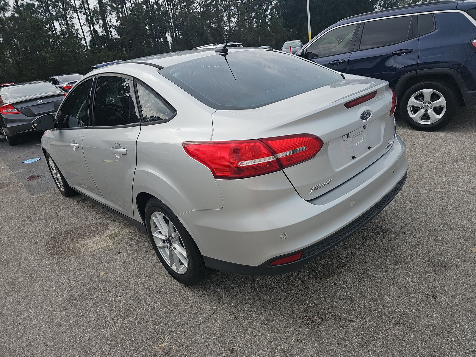 2016 Ford Focus SE FWD