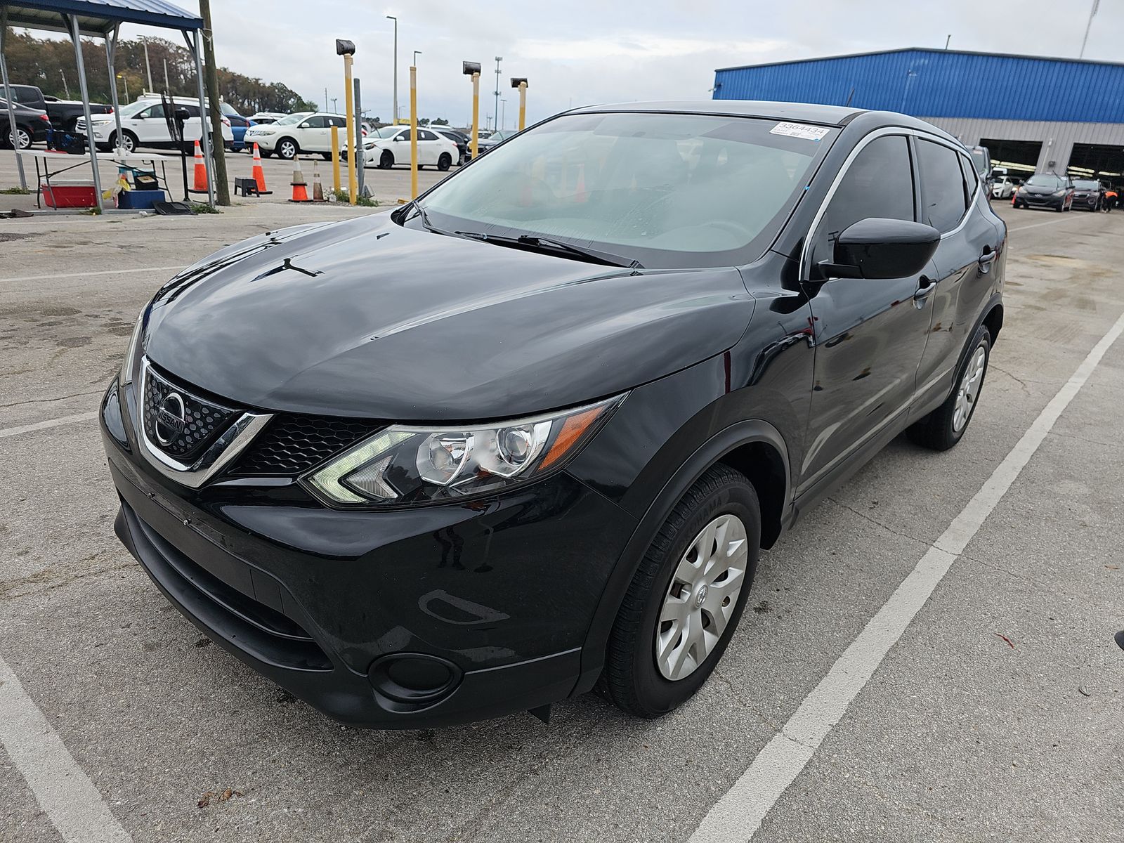 2018 Nissan Rogue Sport S FWD