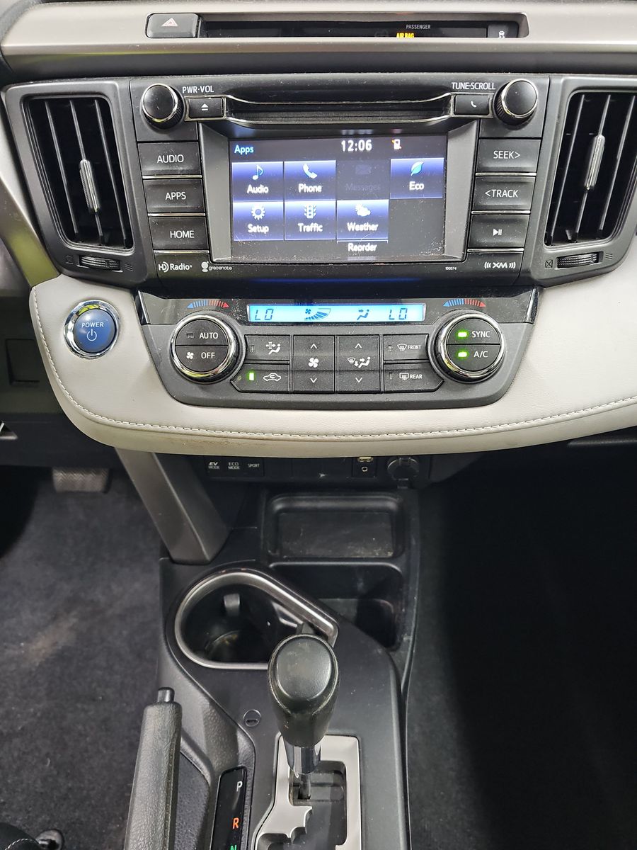 2016 Toyota RAV4 Hybrid XLE AWD