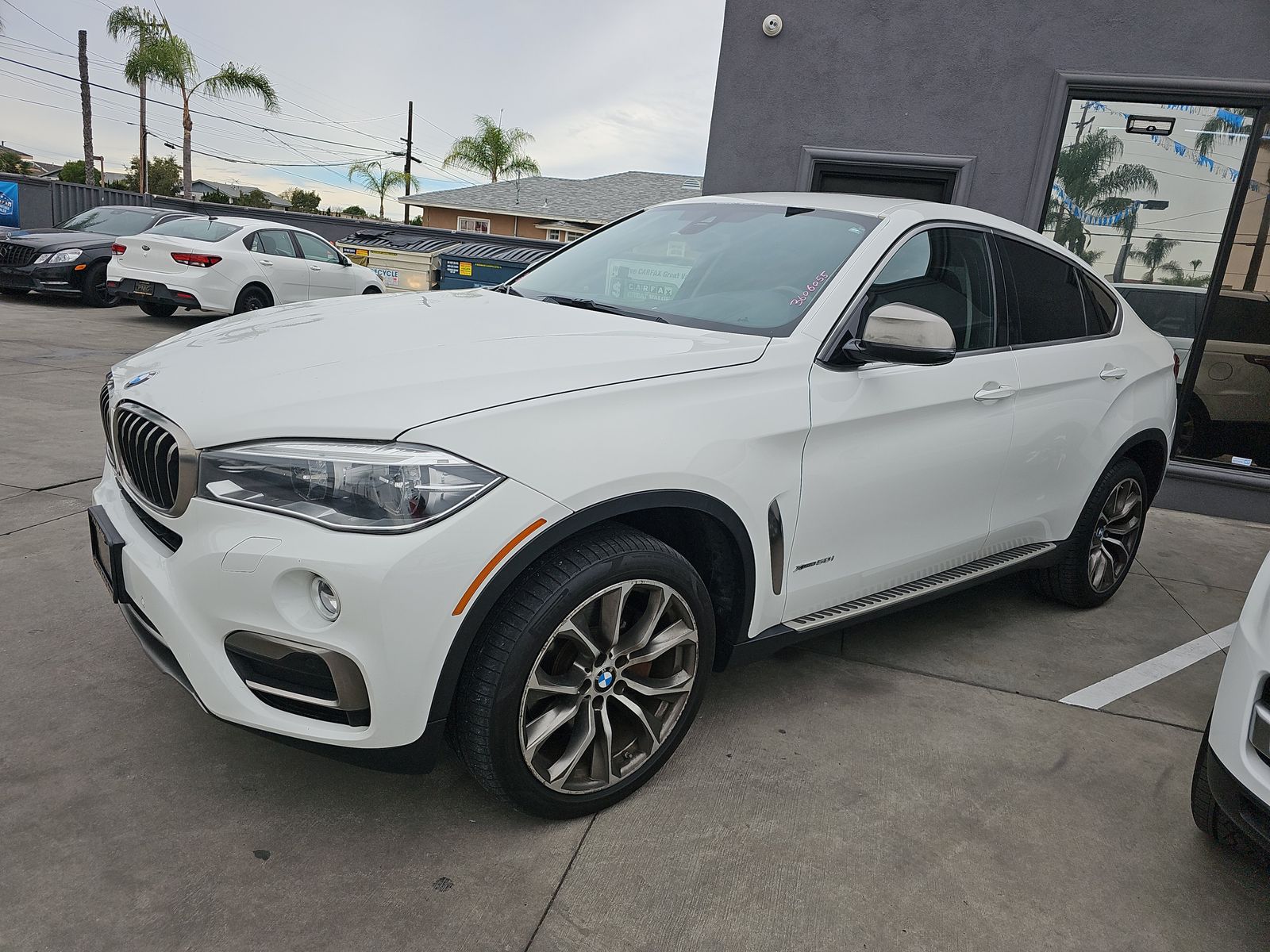 2015 BMW X6 Sports Activity Vehicle xDrive50i XLINE