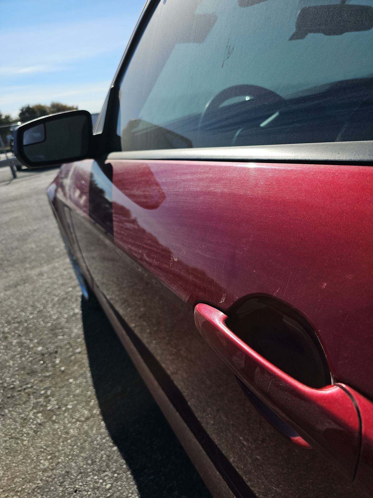 2012 Ford Mustang V6 Premium RWD