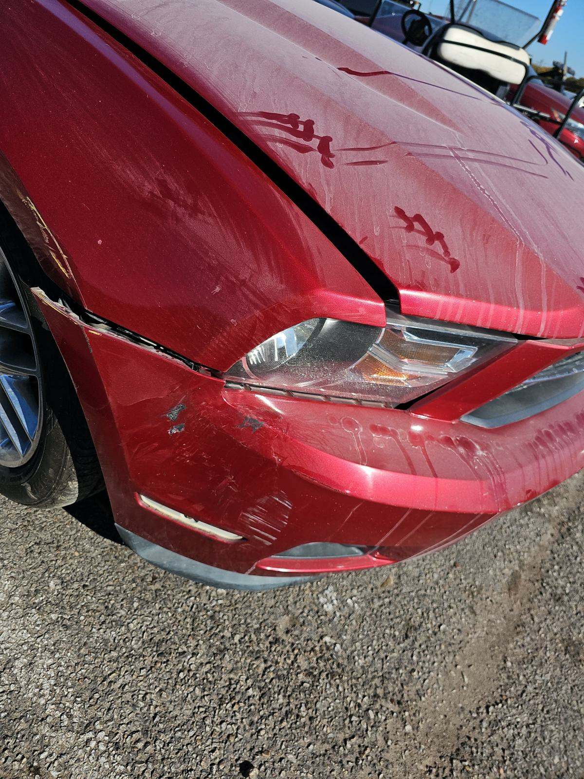 2012 Ford Mustang V6 Premium RWD