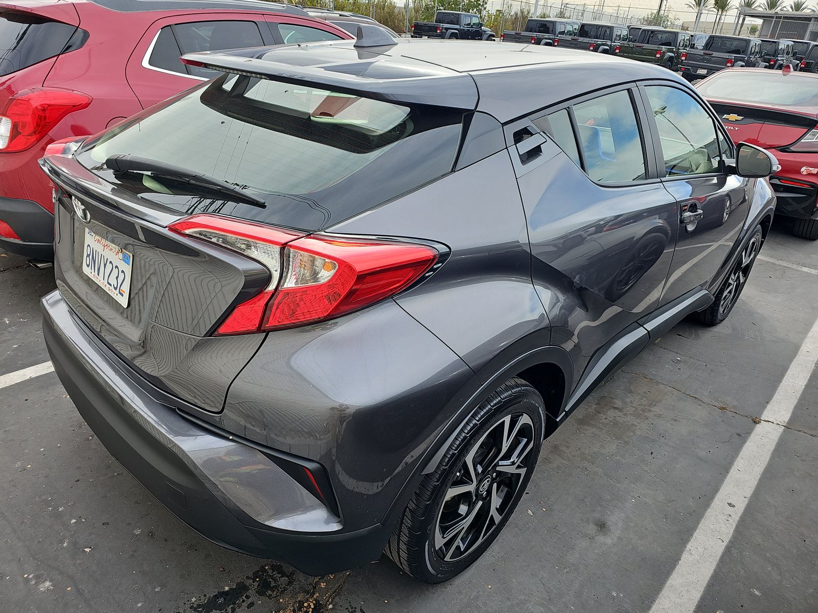 2020 Toyota C-HR XLE FWD