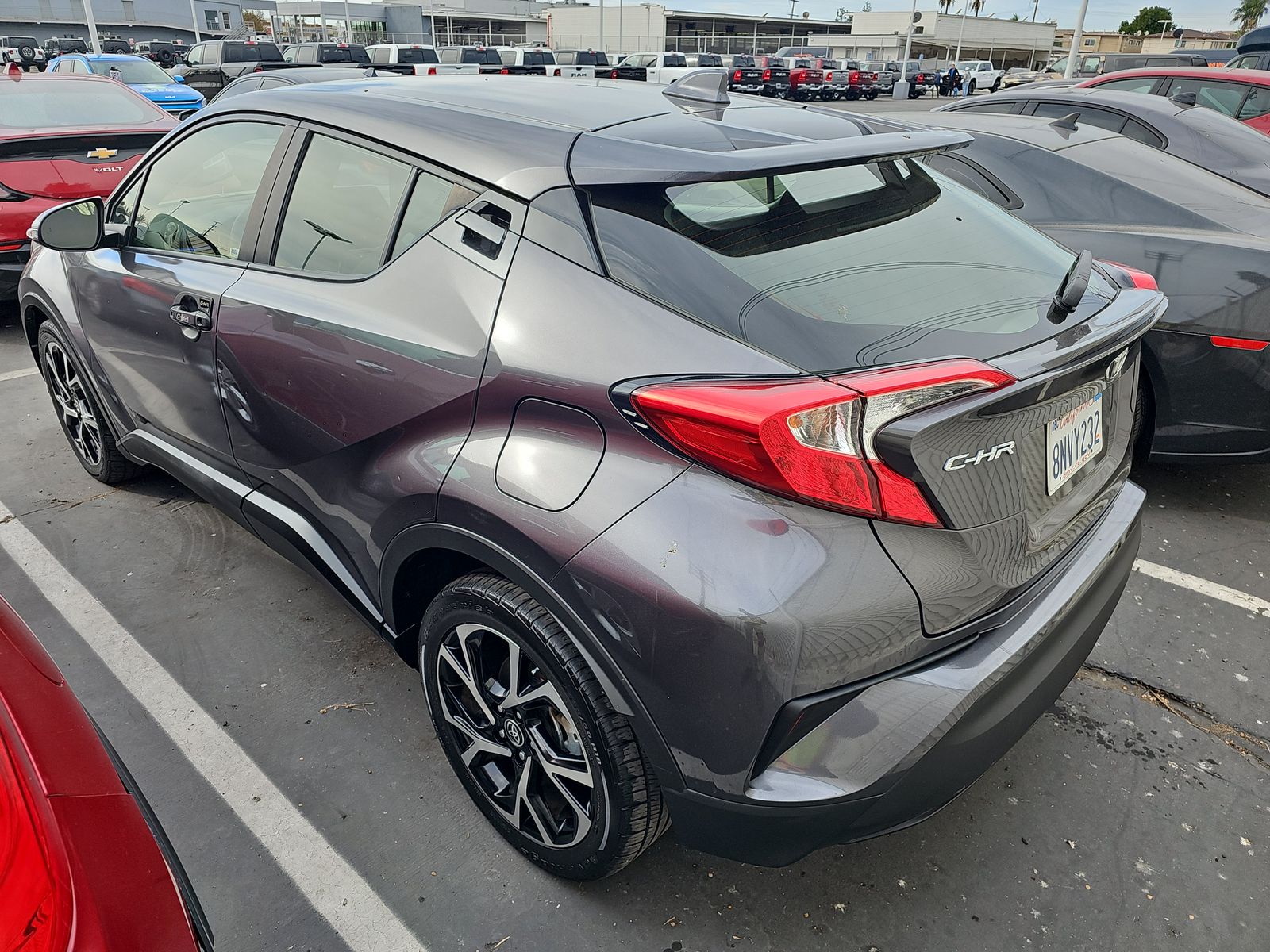 2020 Toyota C-HR XLE FWD