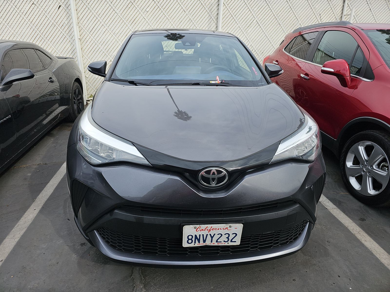 2020 Toyota C-HR XLE FWD