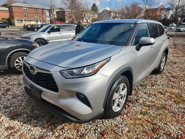 2020 Toyota Highlander LE