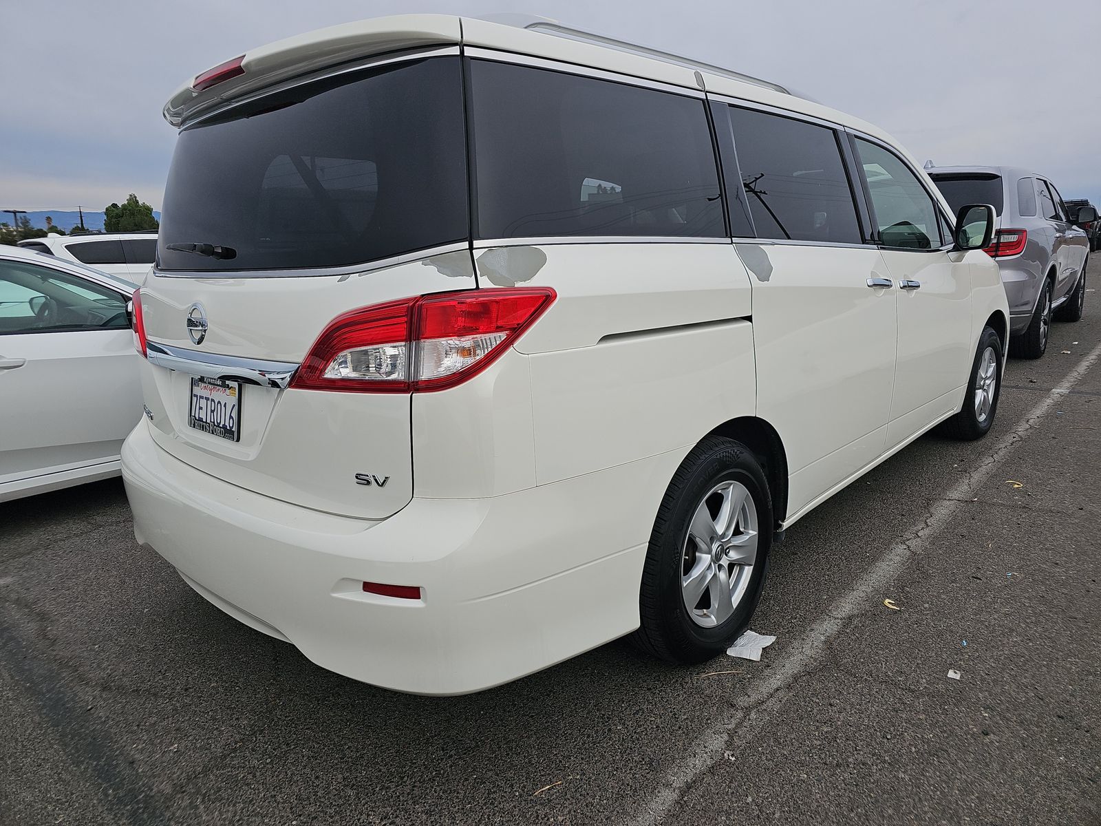 2014 Nissan Quest SV FWD