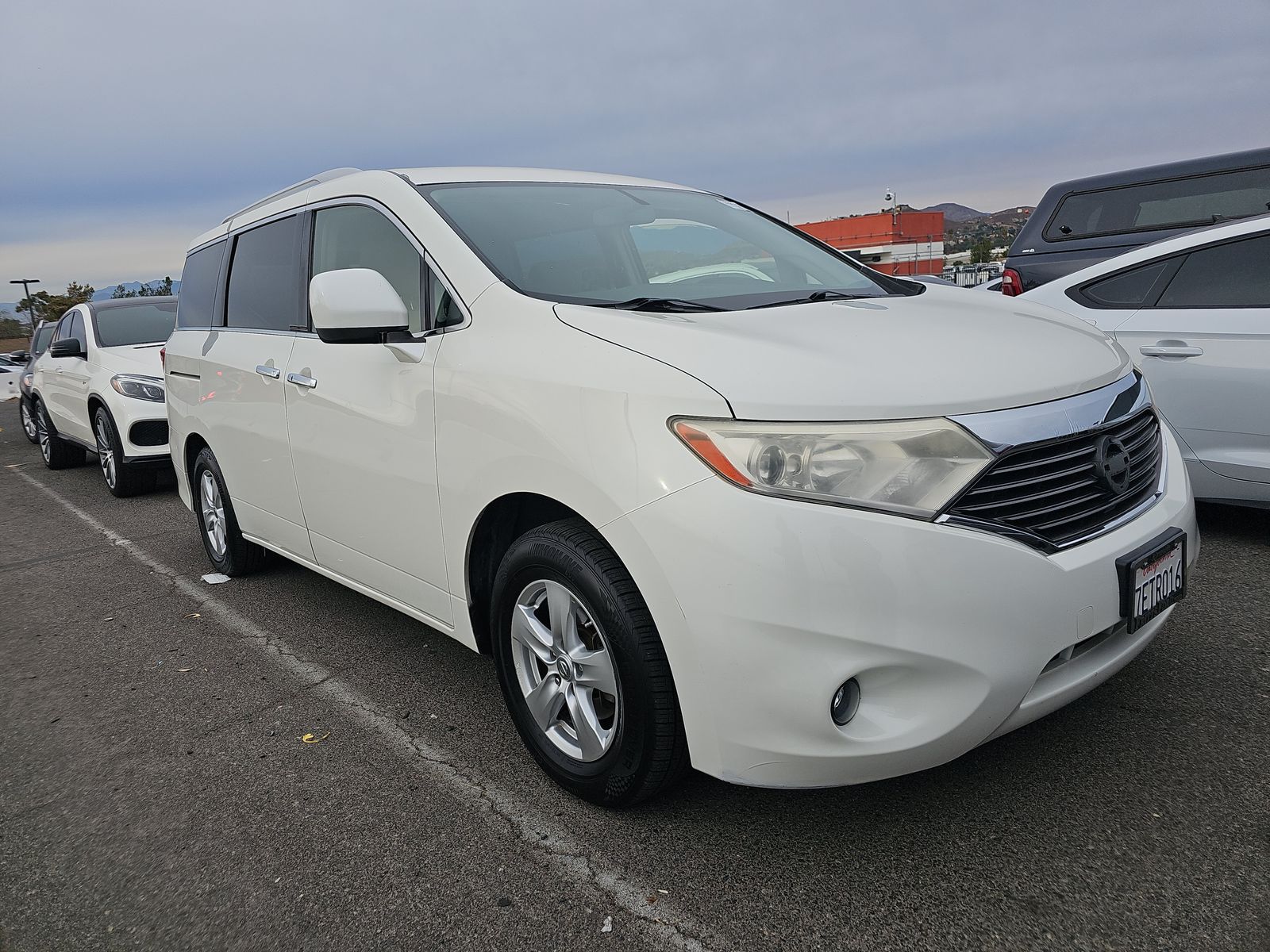 2014 Nissan Quest SV FWD