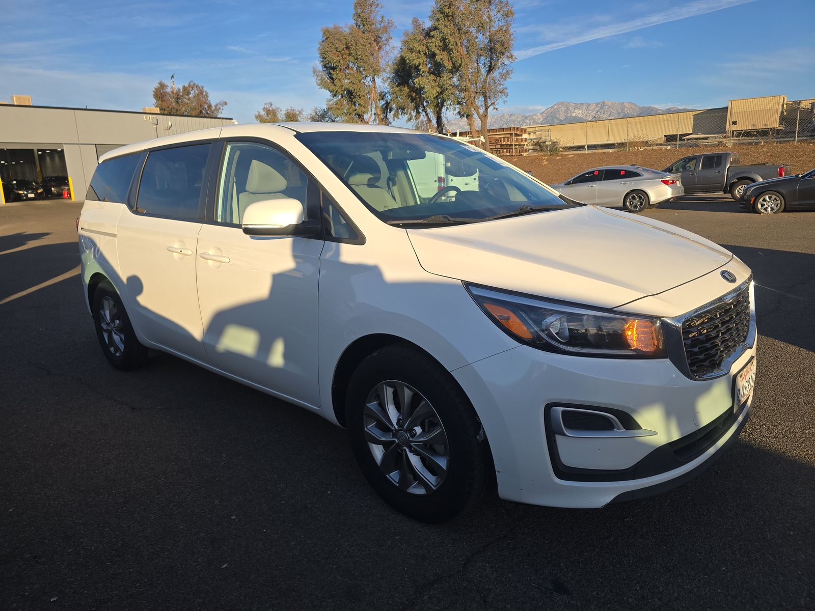 2019 Kia Sedona LX FWD