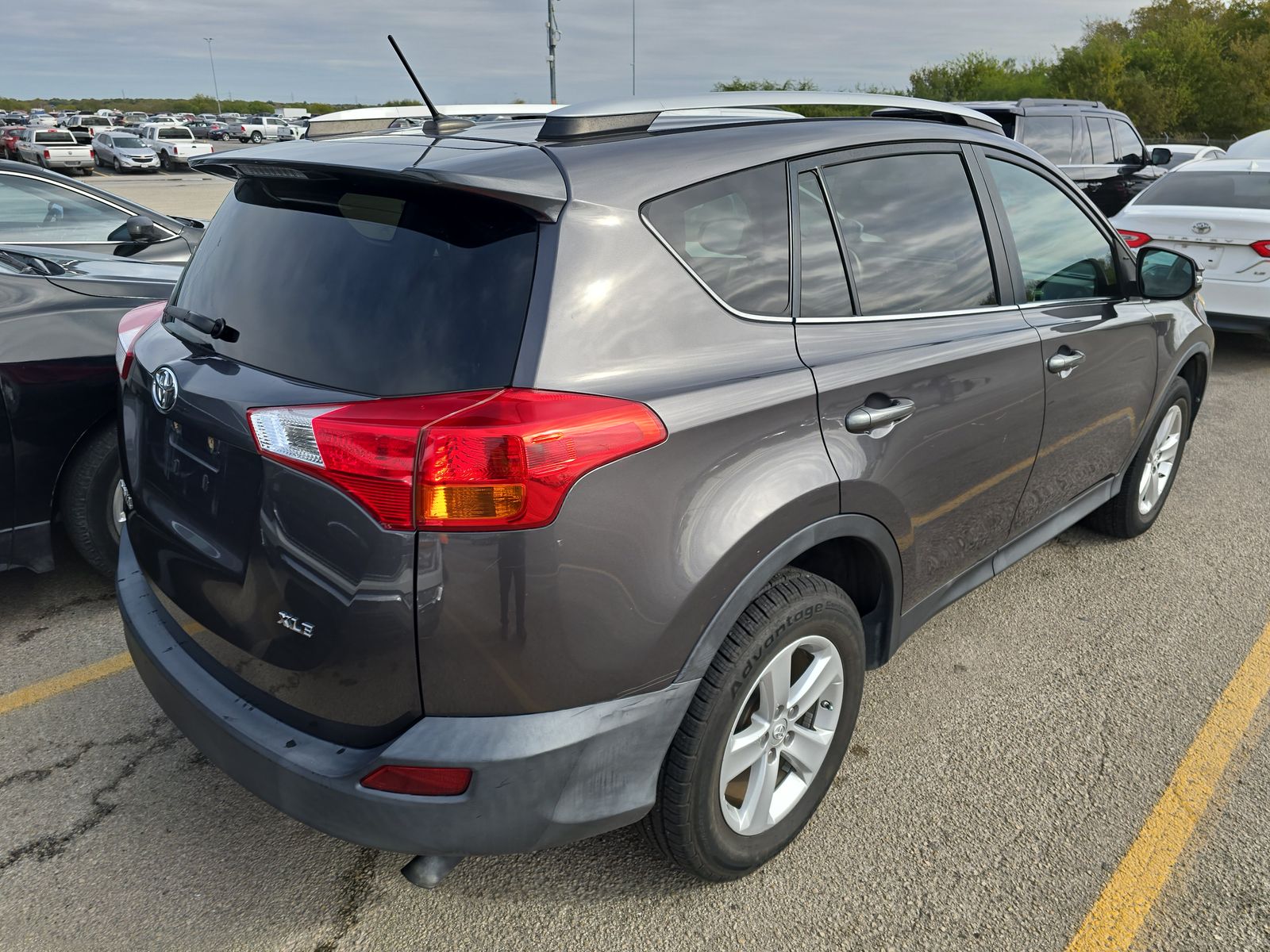 2013 Toyota RAV4 XLE FWD