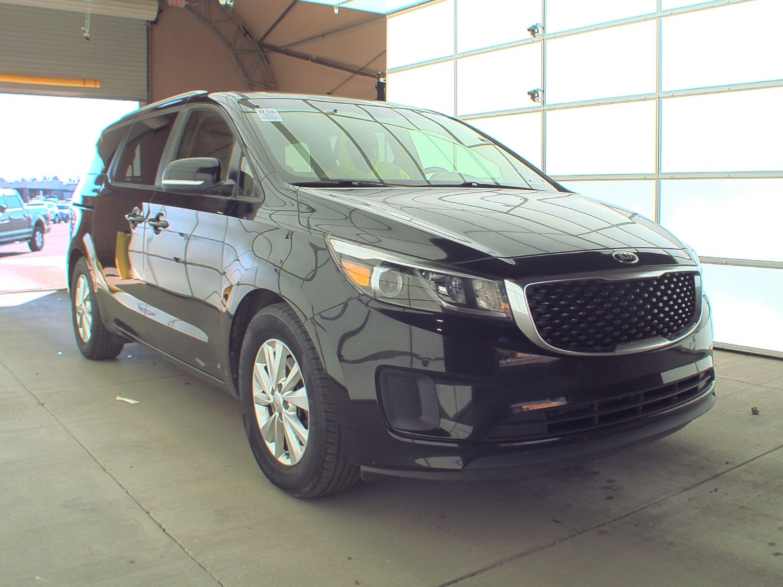 2017 Kia Sedona LX FWD