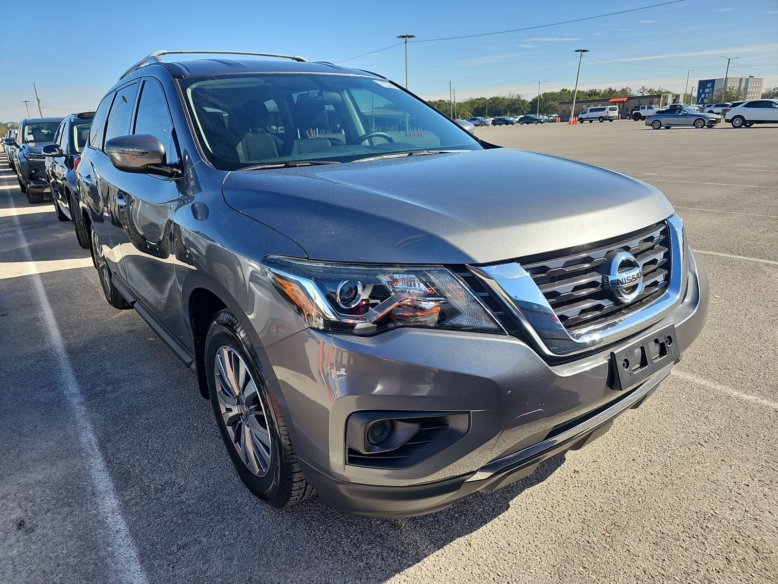 2020 Nissan Pathfinder S FWD