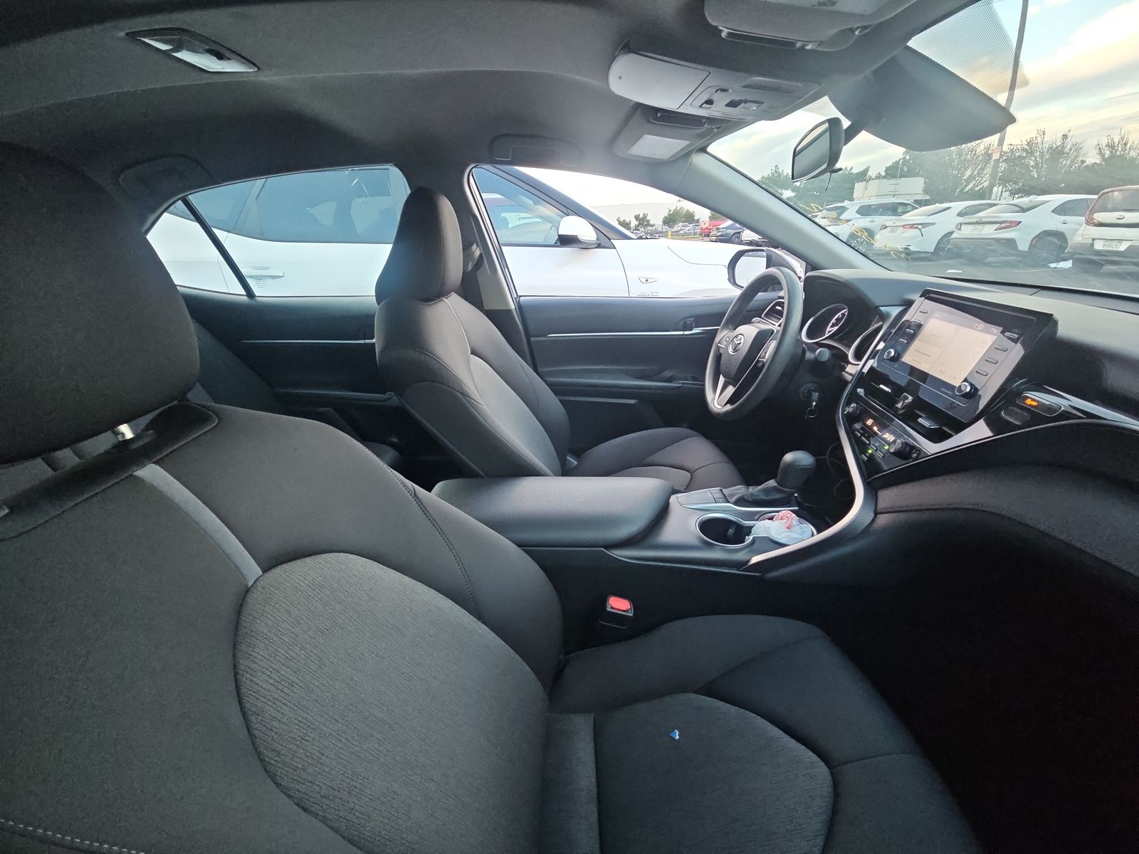 2022 Toyota Camry LE FWD