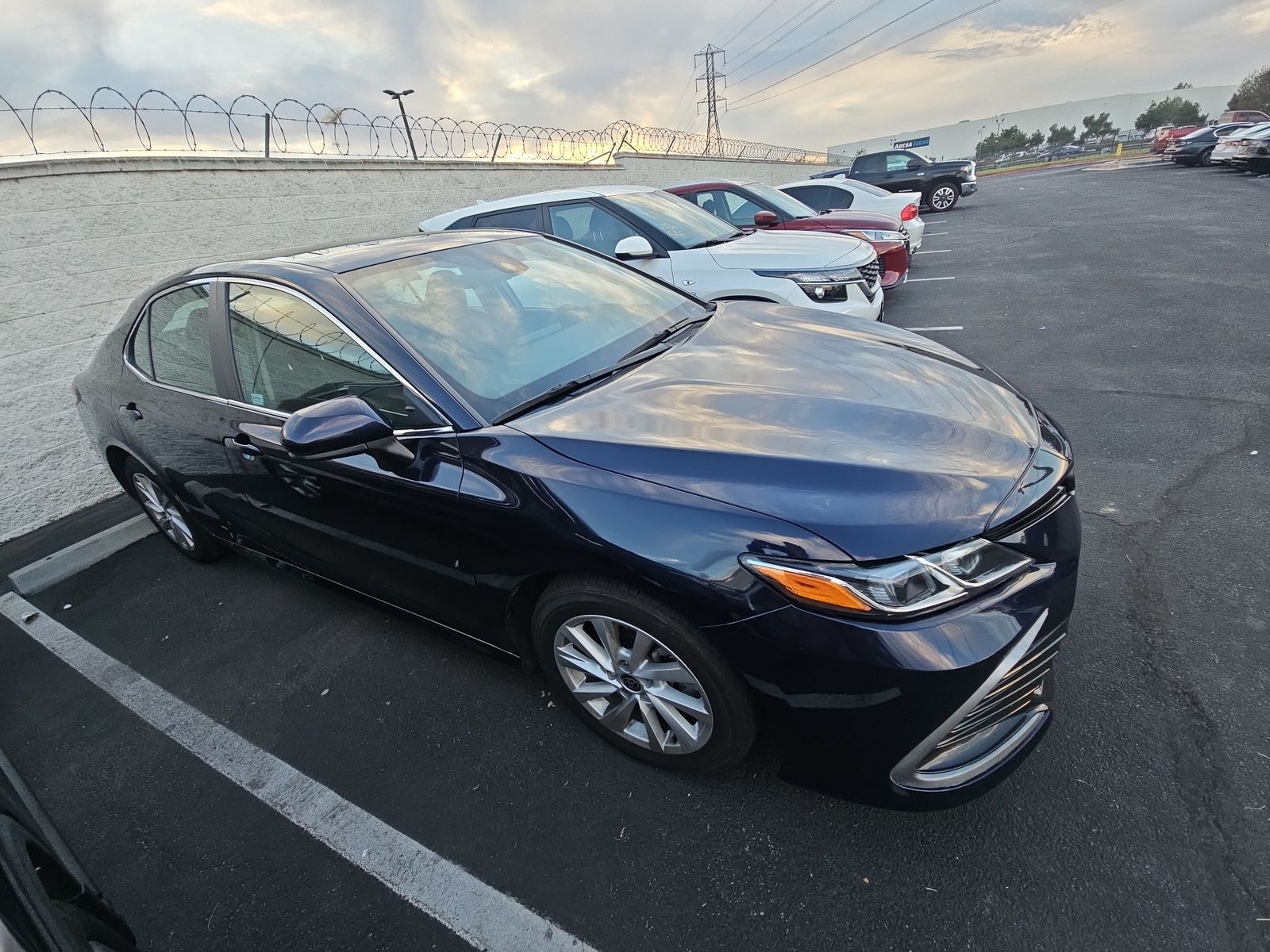 2022 Toyota Camry LE FWD
