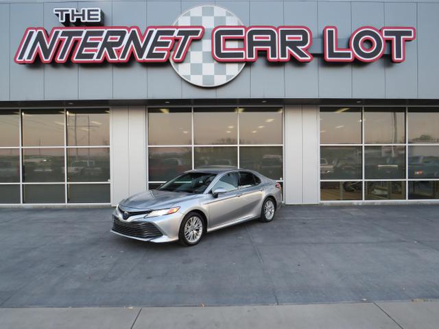 2018 Toyota Camry Hybrid XLE