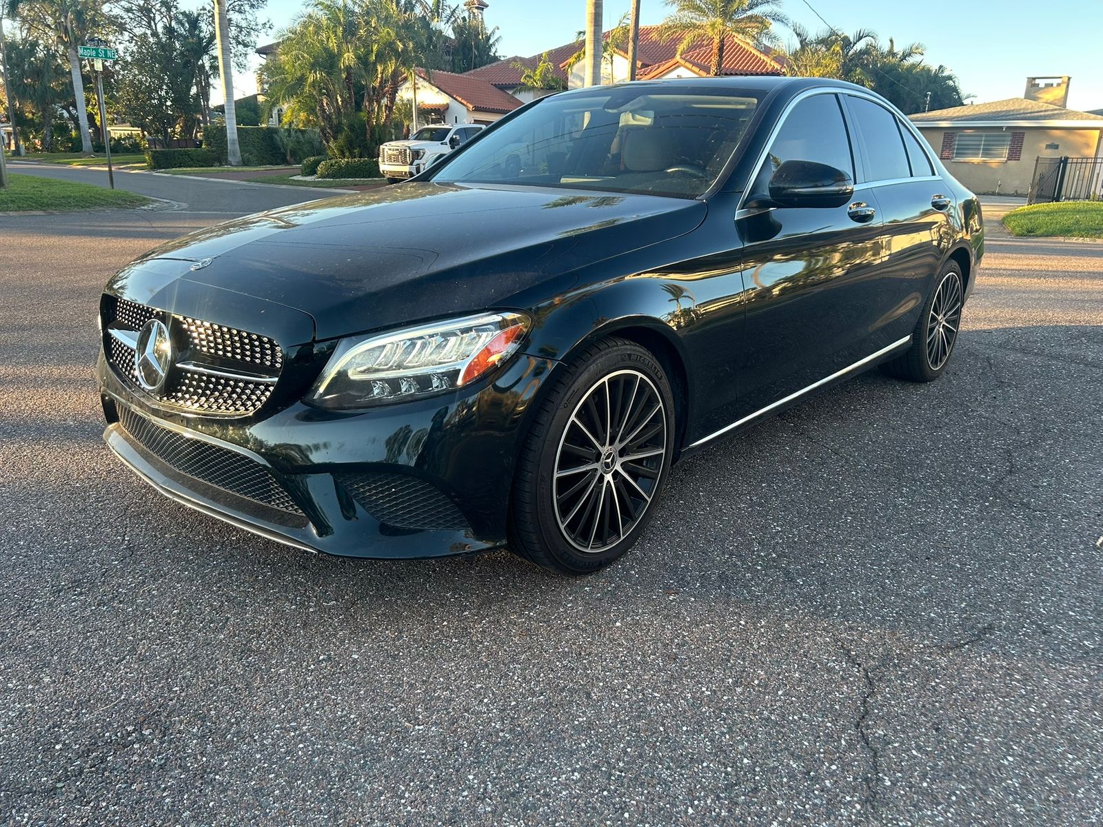 2019 Mercedes-Benz C 300 Sedan