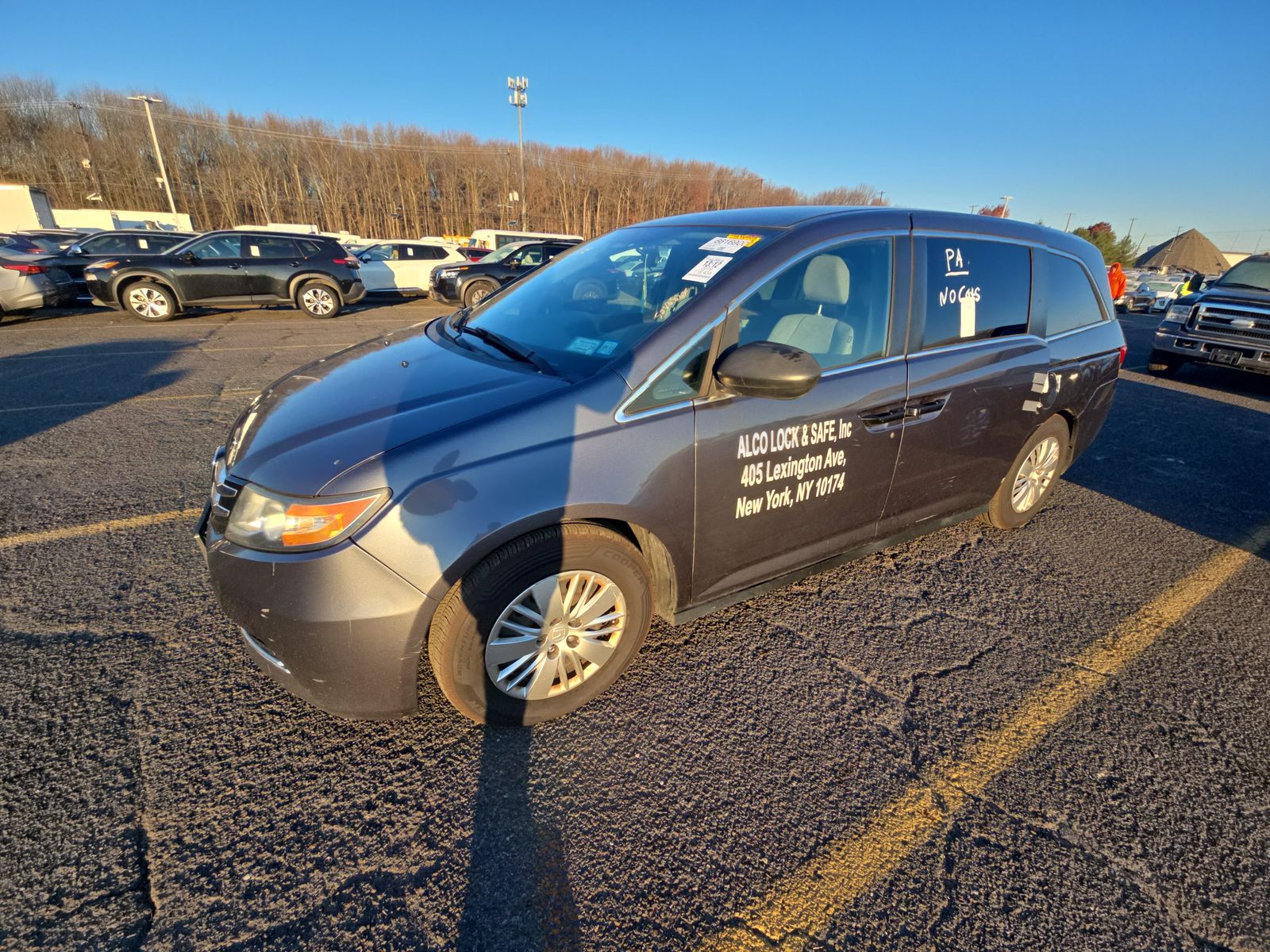 2016 Honda Odyssey LX FWD