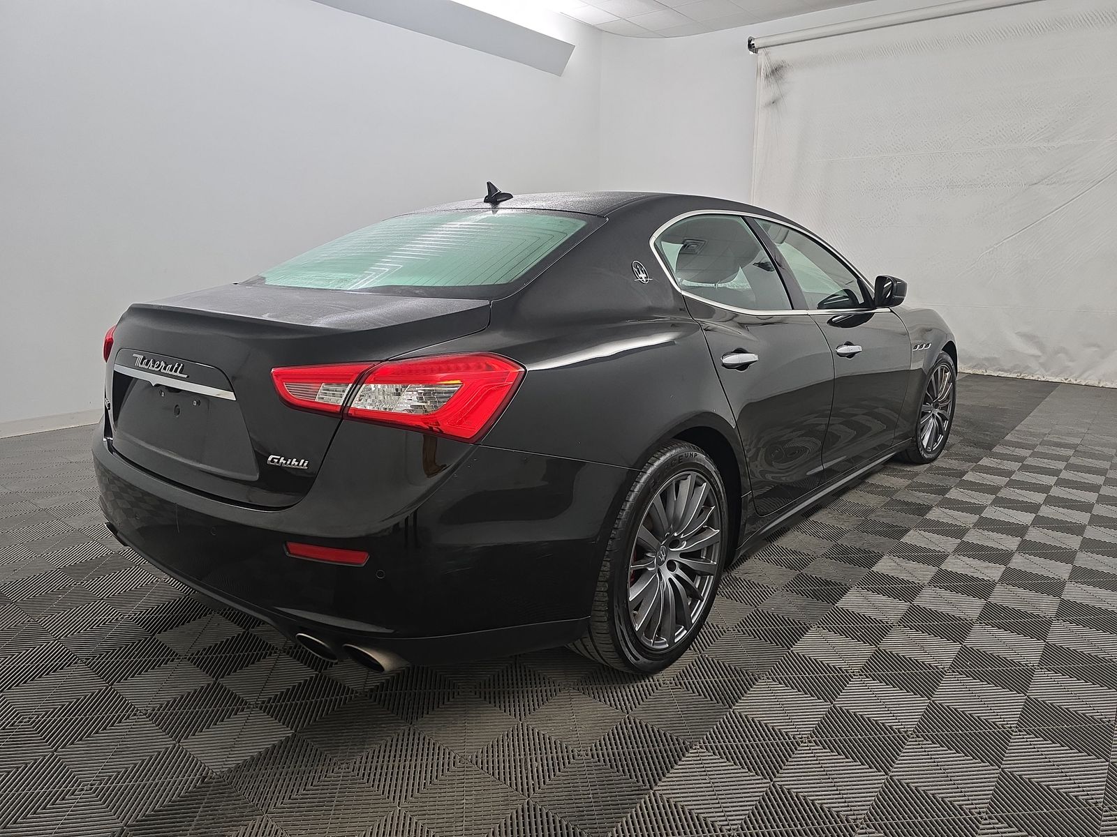 2017 Maserati Ghibli S Q4 AWD