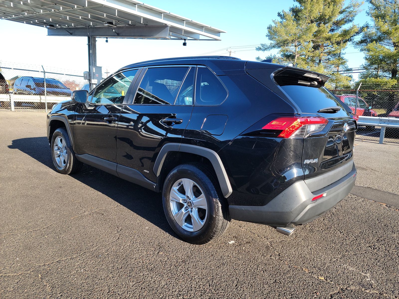 2021 Toyota RAV4 Hybrid XLE AWD