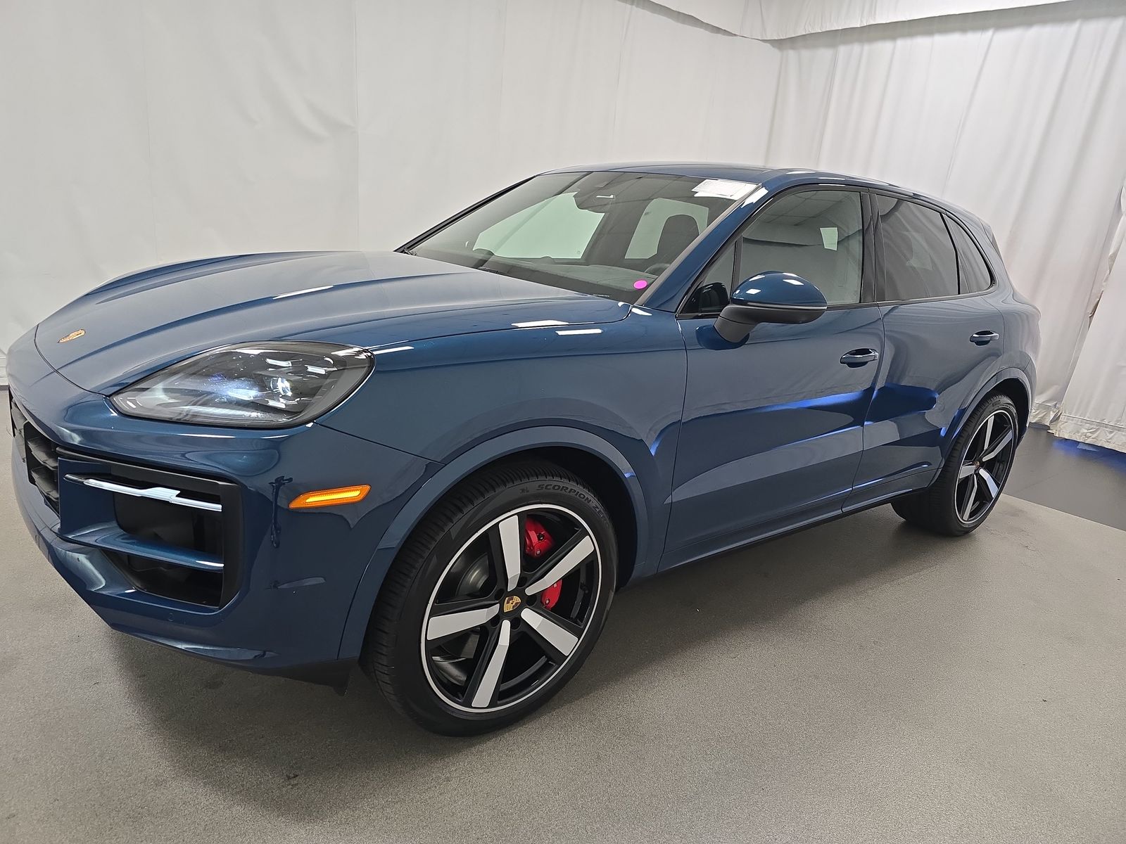 2024 Porsche Cayenne S