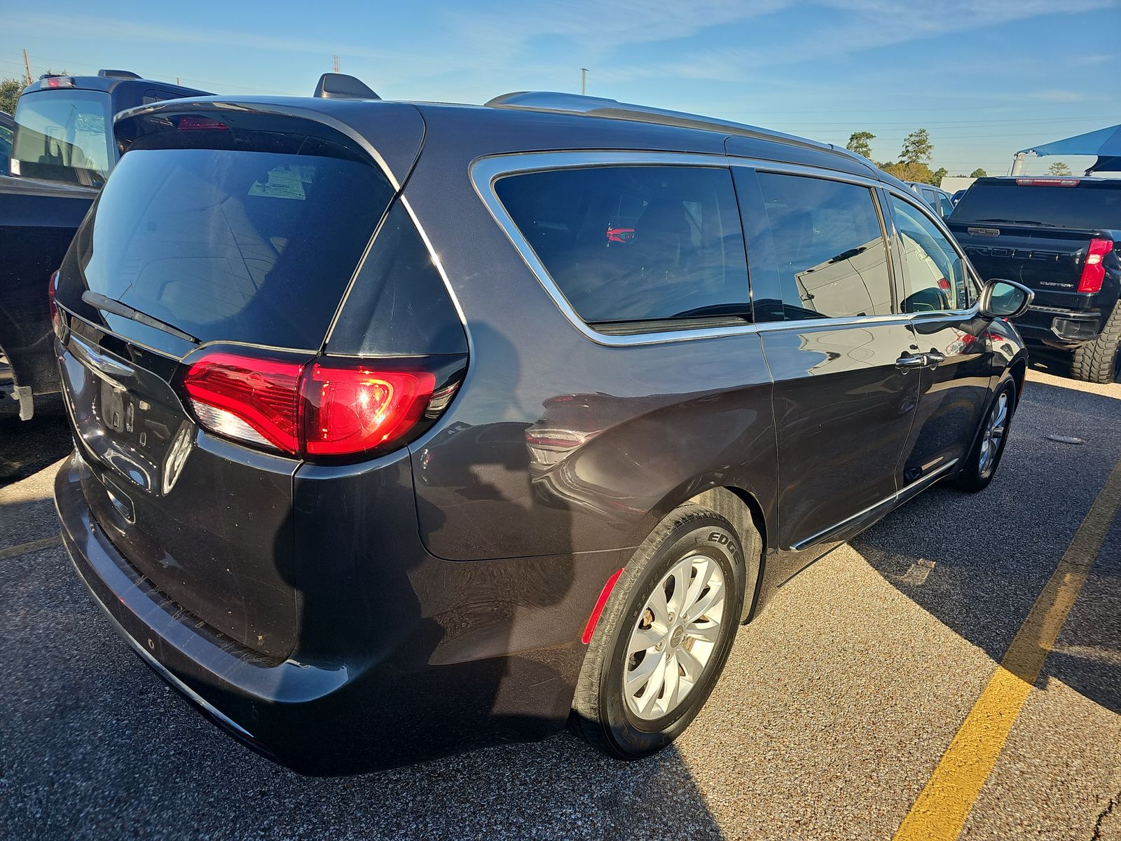 2019 Chrysler Pacifica Touring L FWD