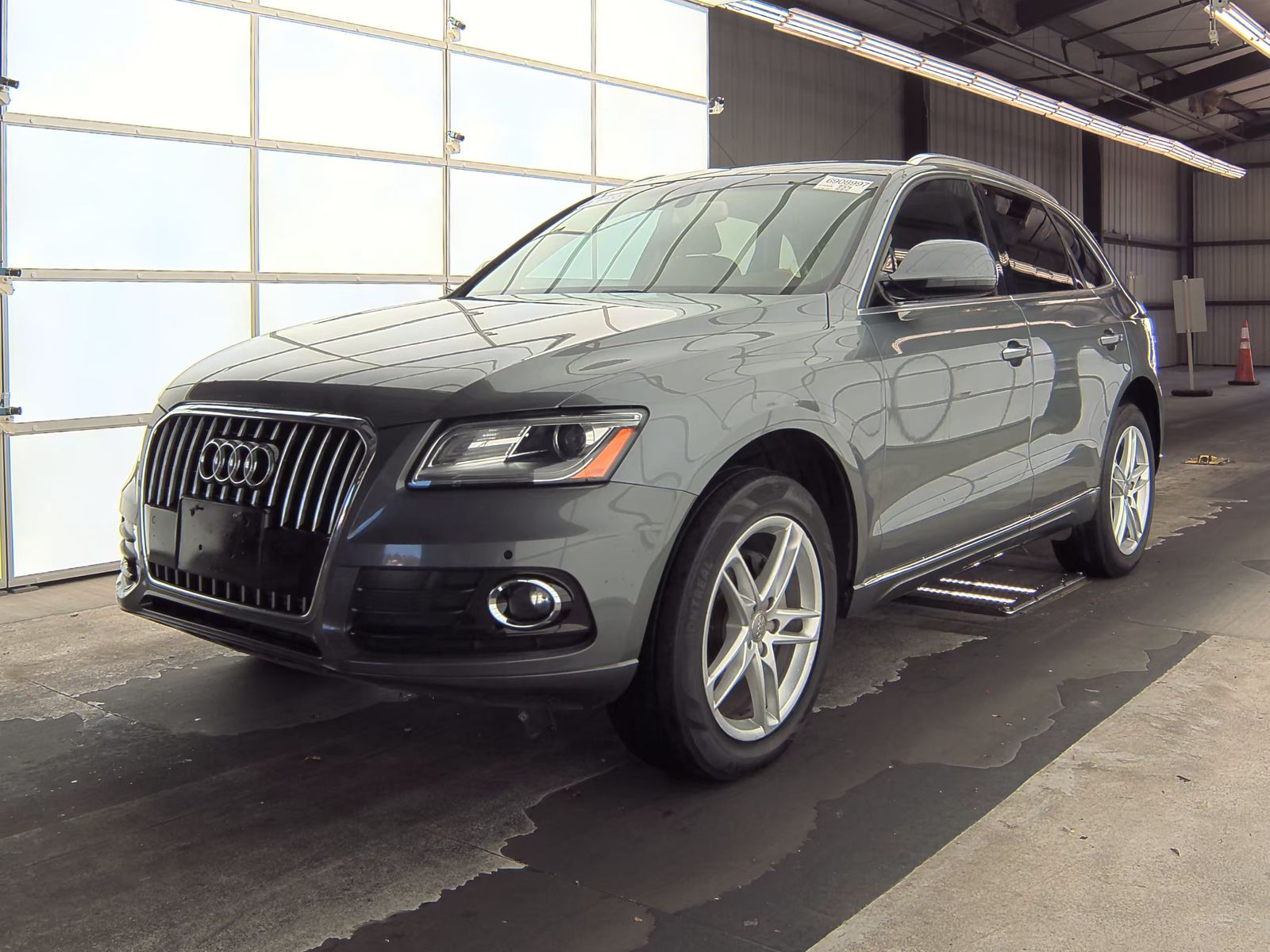 2015 Audi Q5 2.0T Premium Plus
