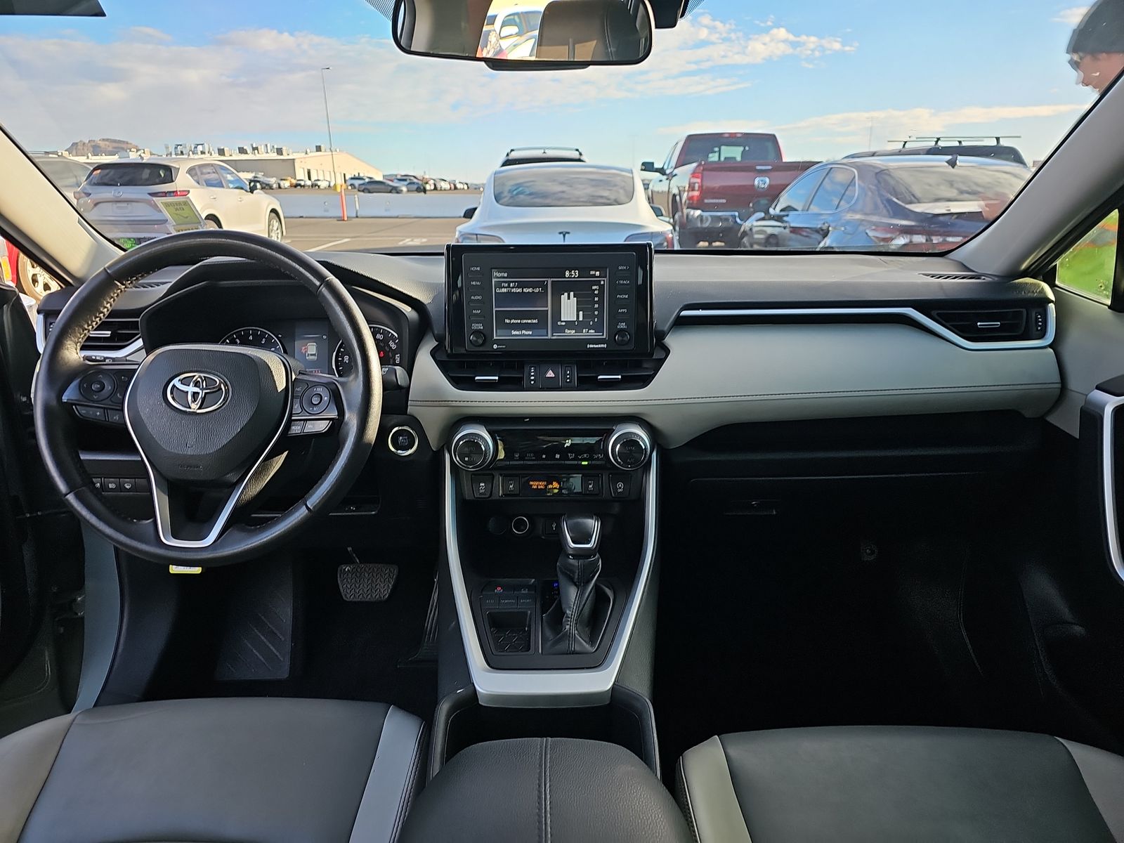 2022 Toyota RAV4 XLE Premium FWD