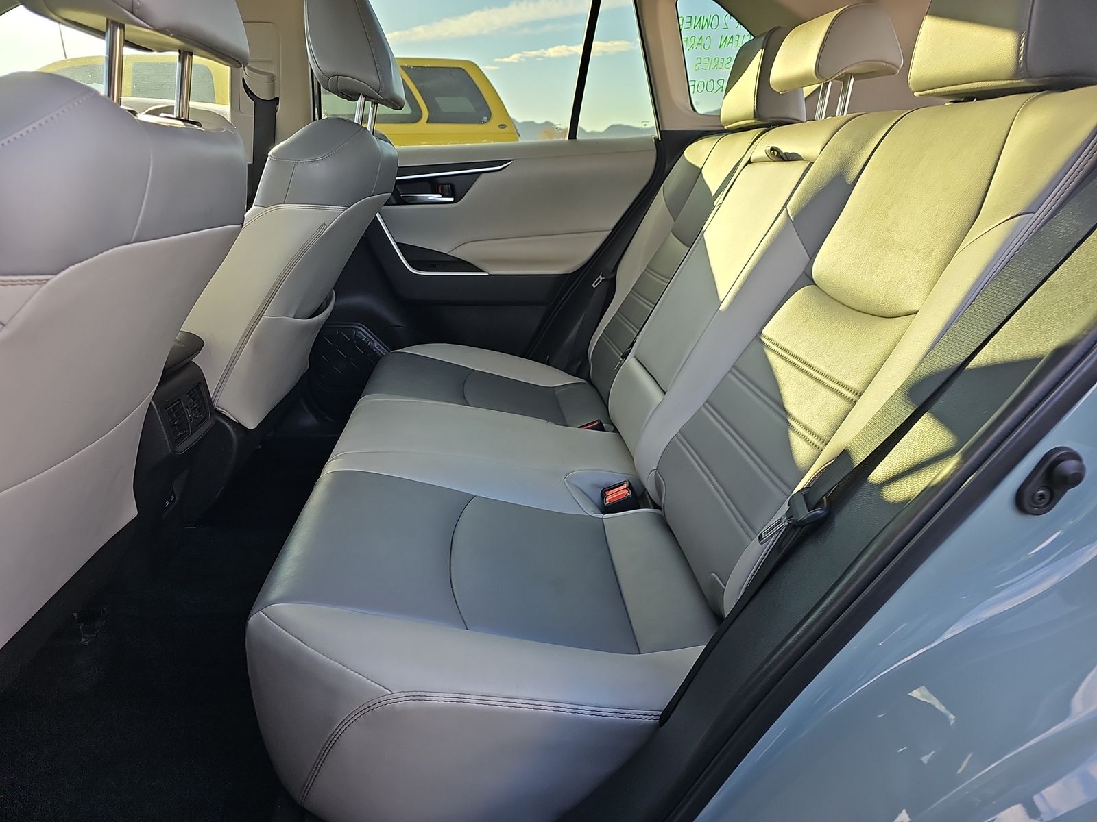 2022 Toyota RAV4 XLE Premium FWD