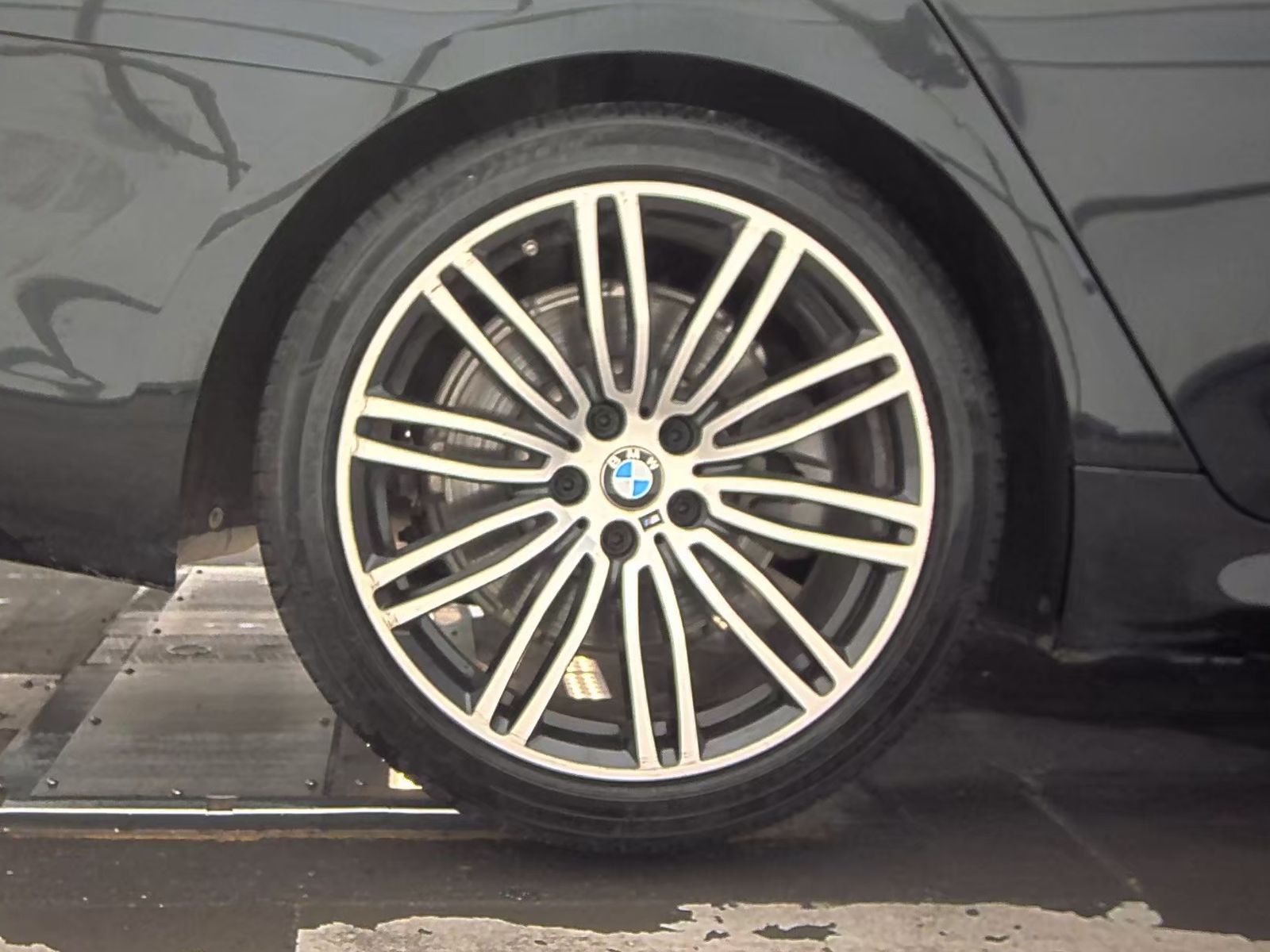 2017 BMW 5 Series 530i RWD