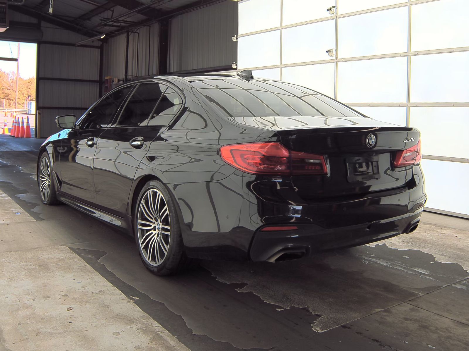 2017 BMW 5 Series 530i RWD