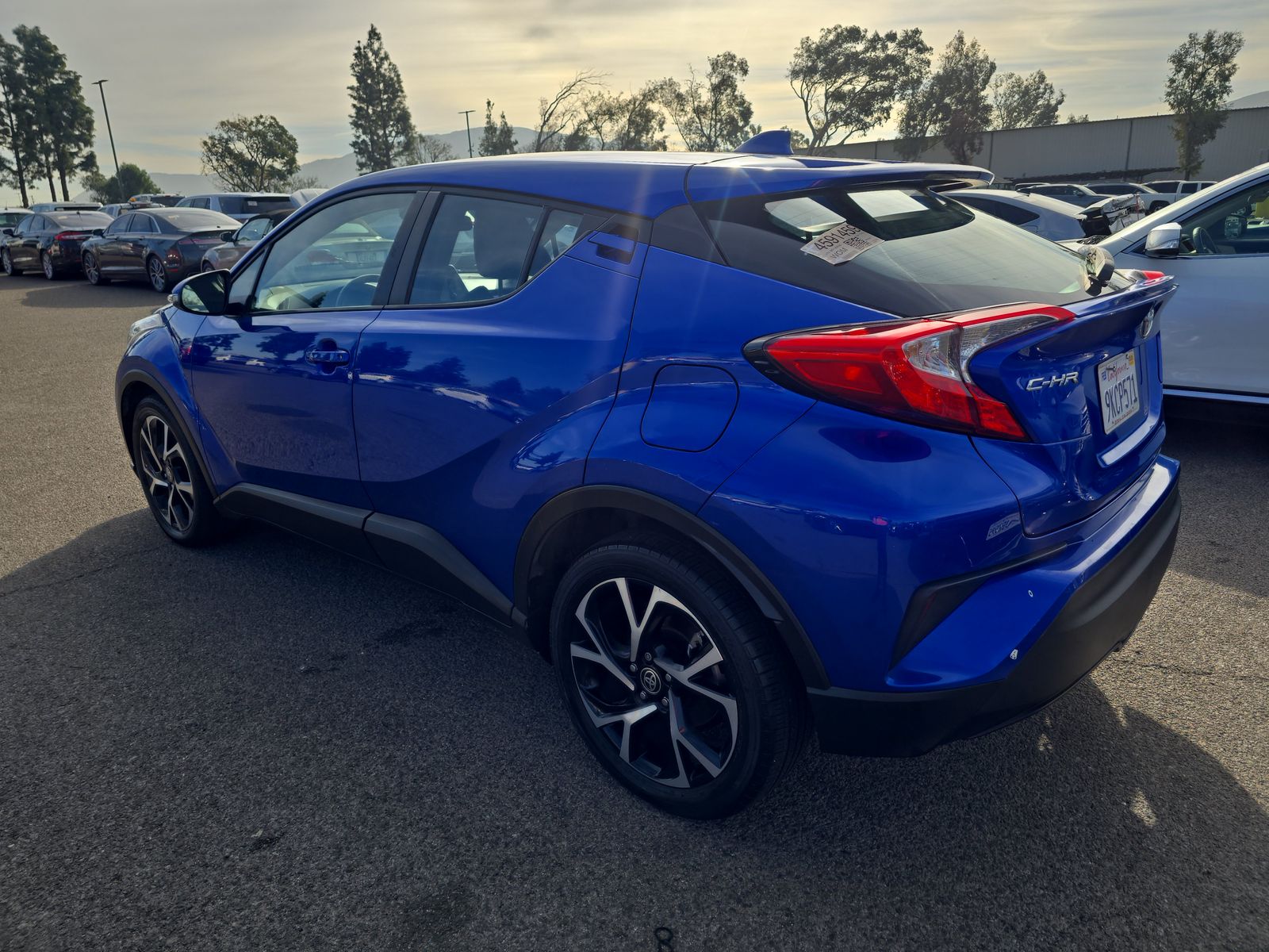 2021 Toyota C-HR XLE FWD