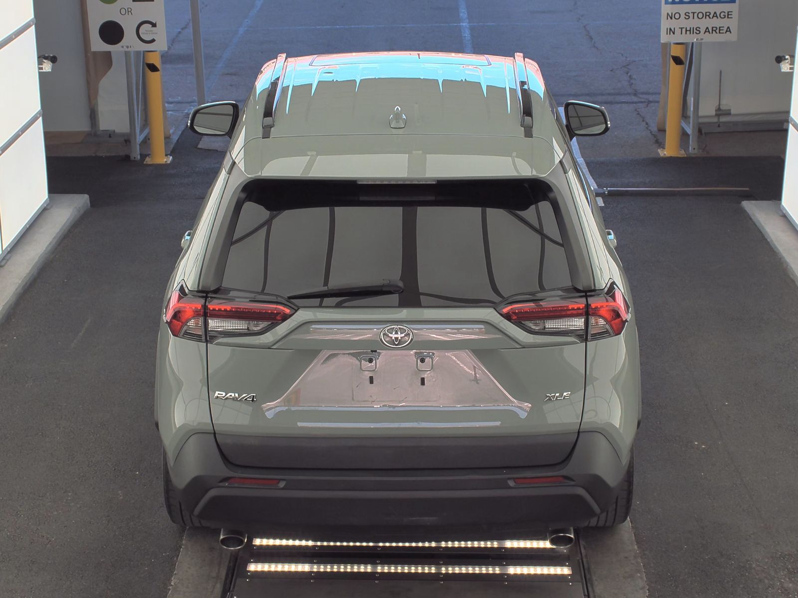 2022 Toyota RAV4 XLE Premium FWD
