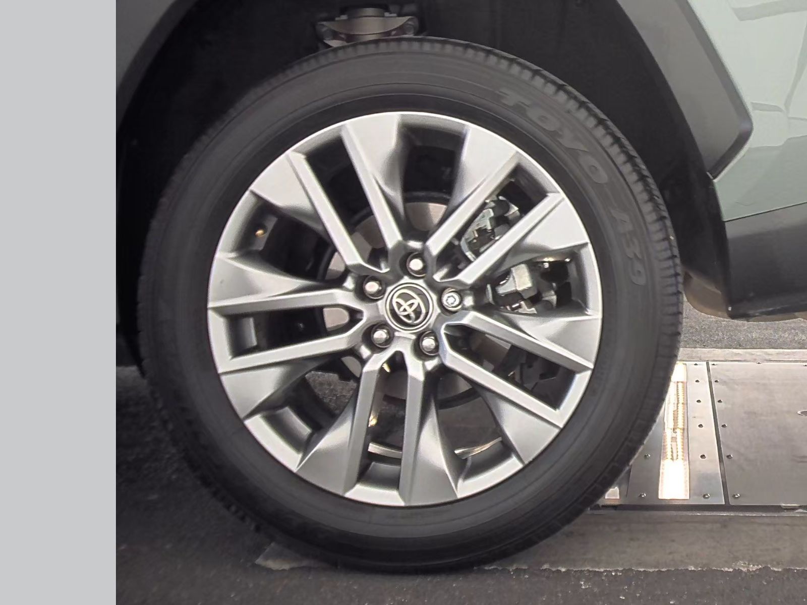 2022 Toyota RAV4 XLE Premium FWD